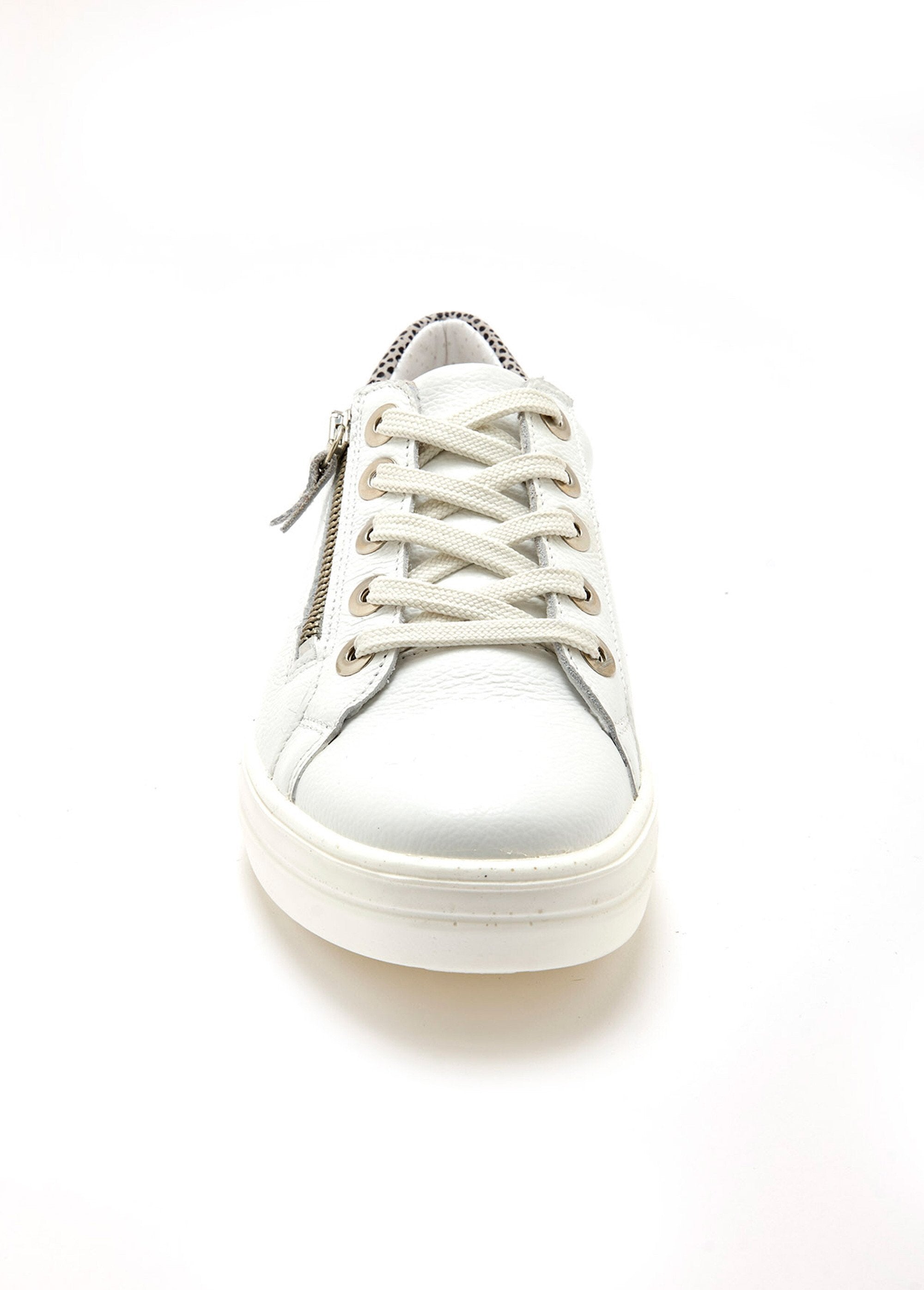 Leather_sneakers_with_laces_and_zip,_heel_detail_White_DE1_slim