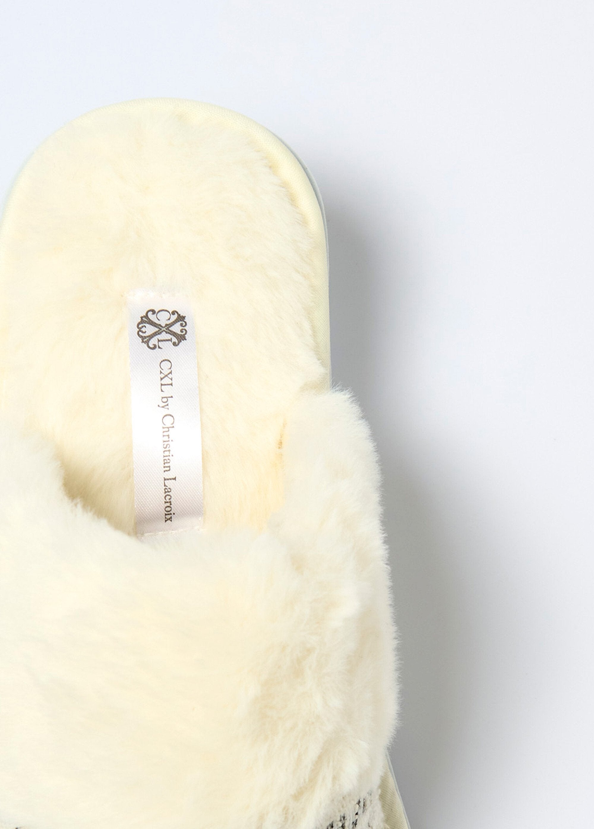 Fur-trimmed_mule_slippers_Beige_DE1_slim