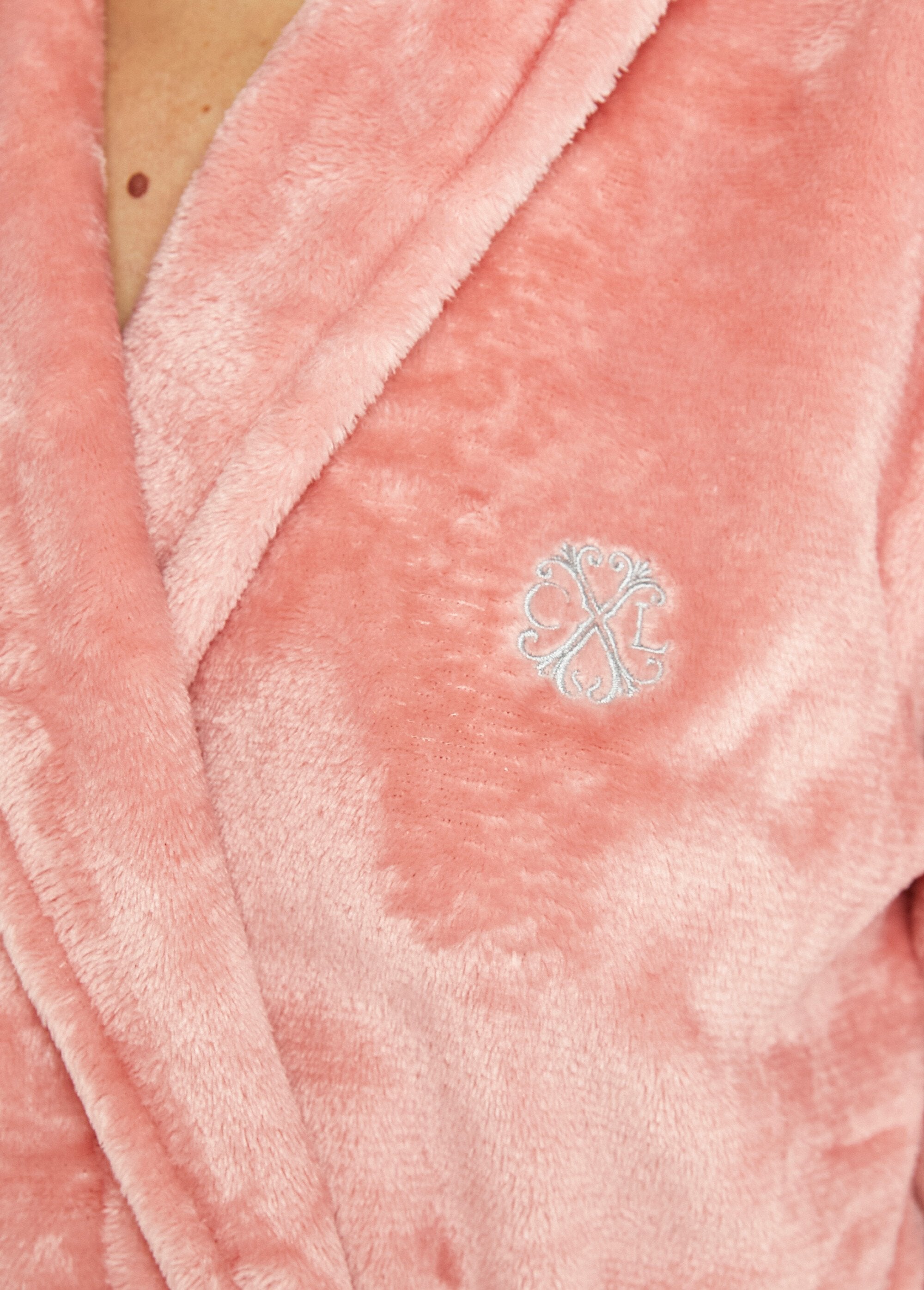 Shawl_collar_fleece_bathrobe_Pink_DE2_slim