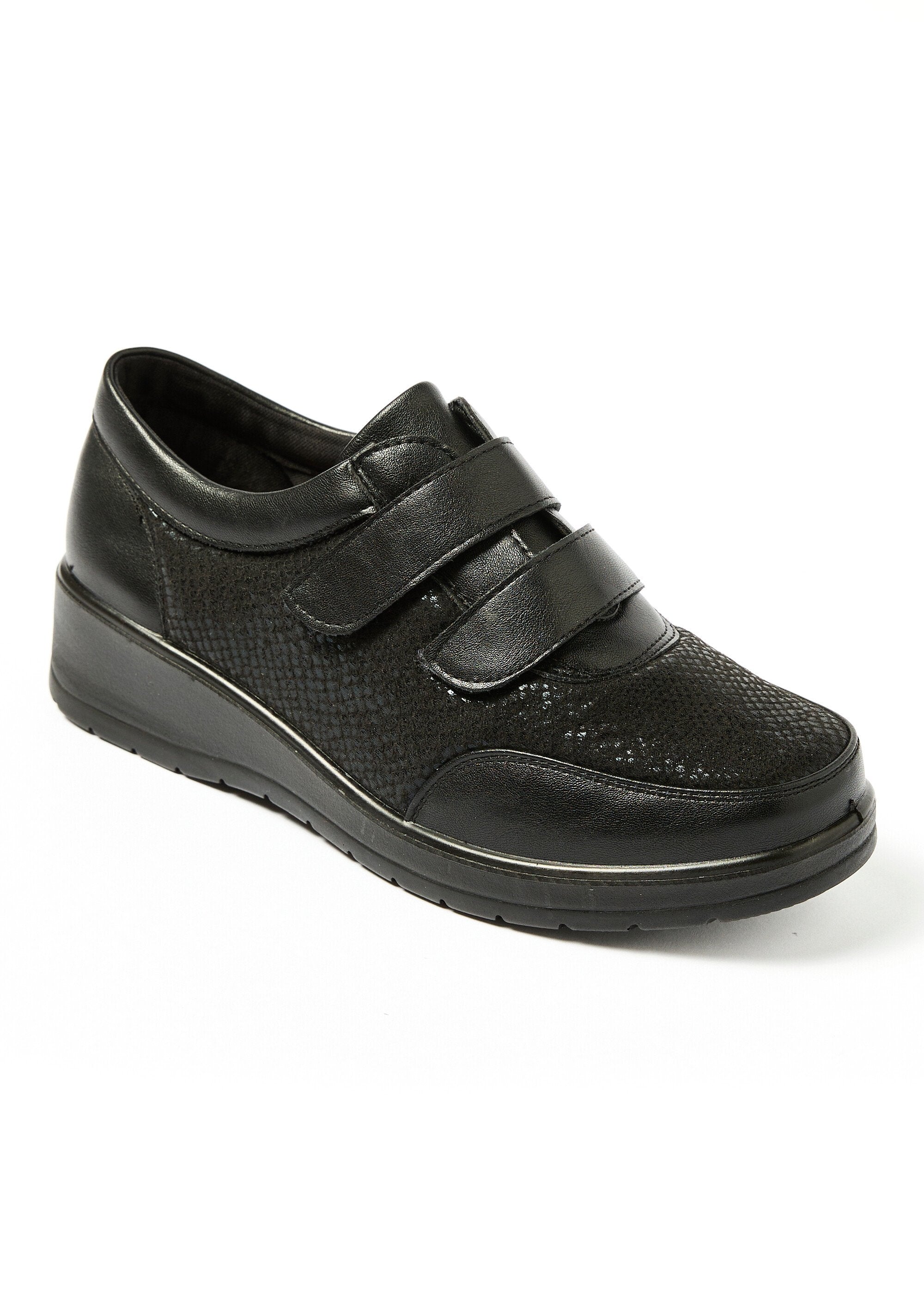 Velcro_and_wedge_heel_derbies_Black_FA1_slim