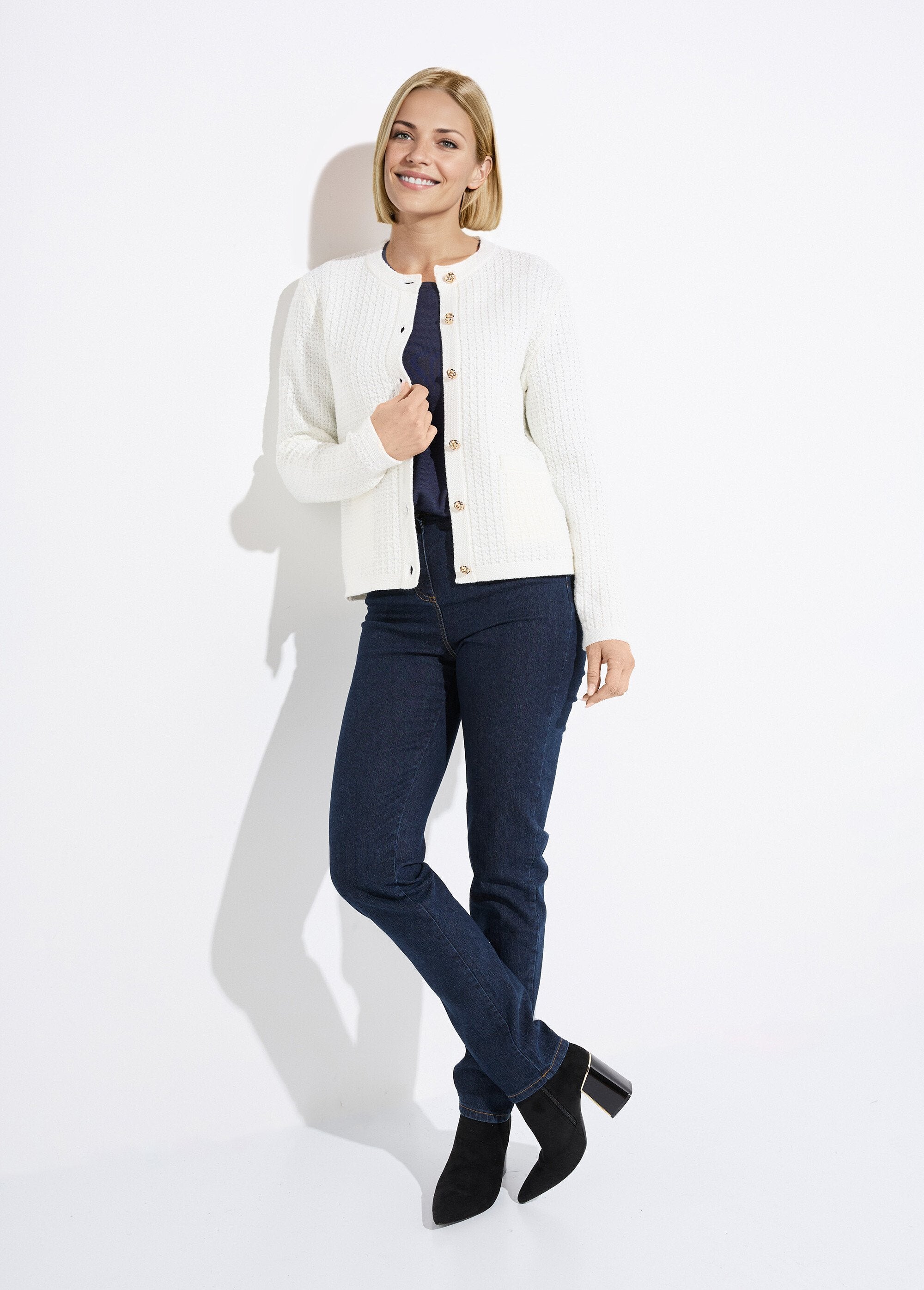 Tweed-effect_knitted_short_buttoned_vest_jacket_Ecru_SF1_slim