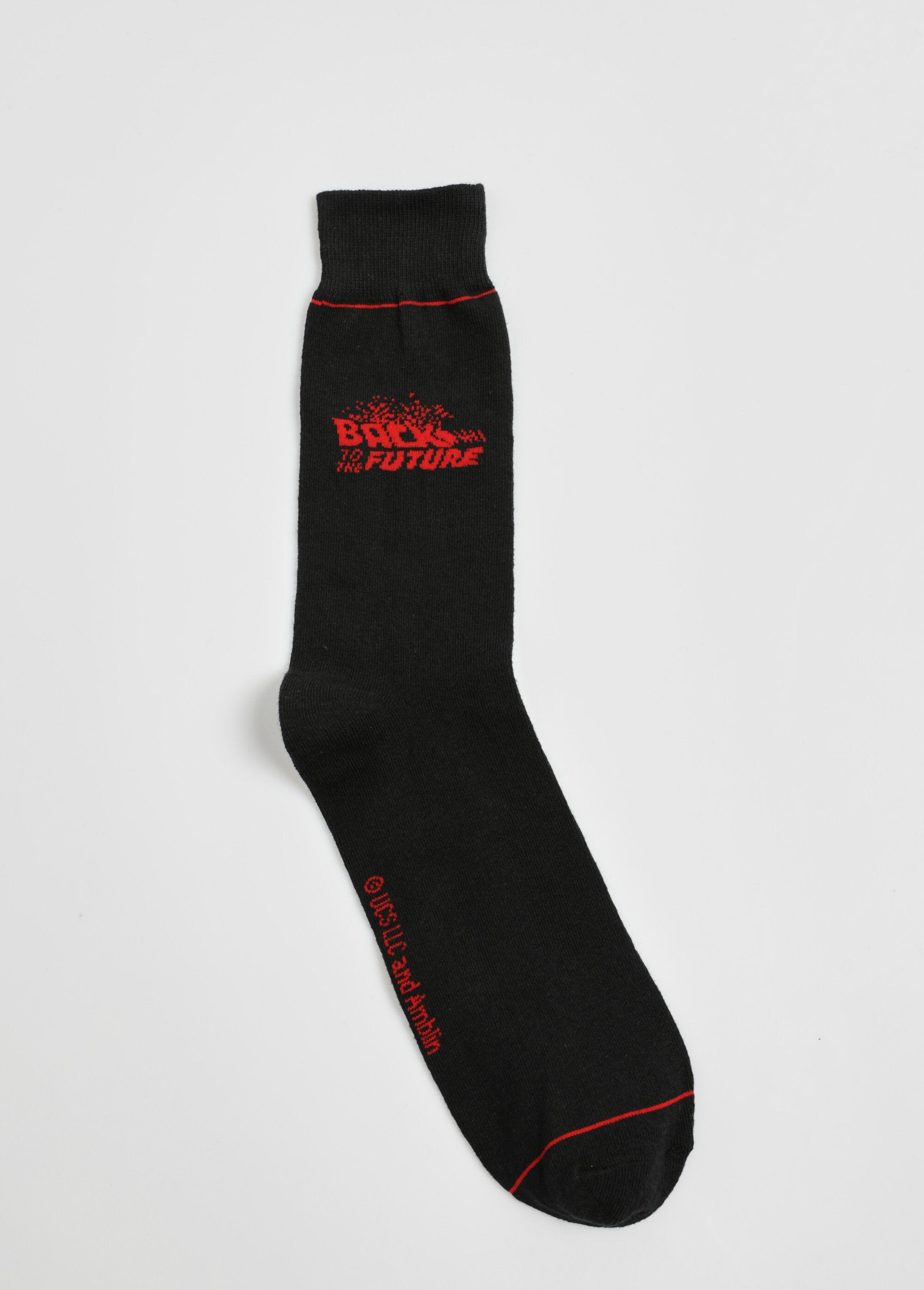 Pair_of_Back_to_the_Future_socks_Black_DE1_slim