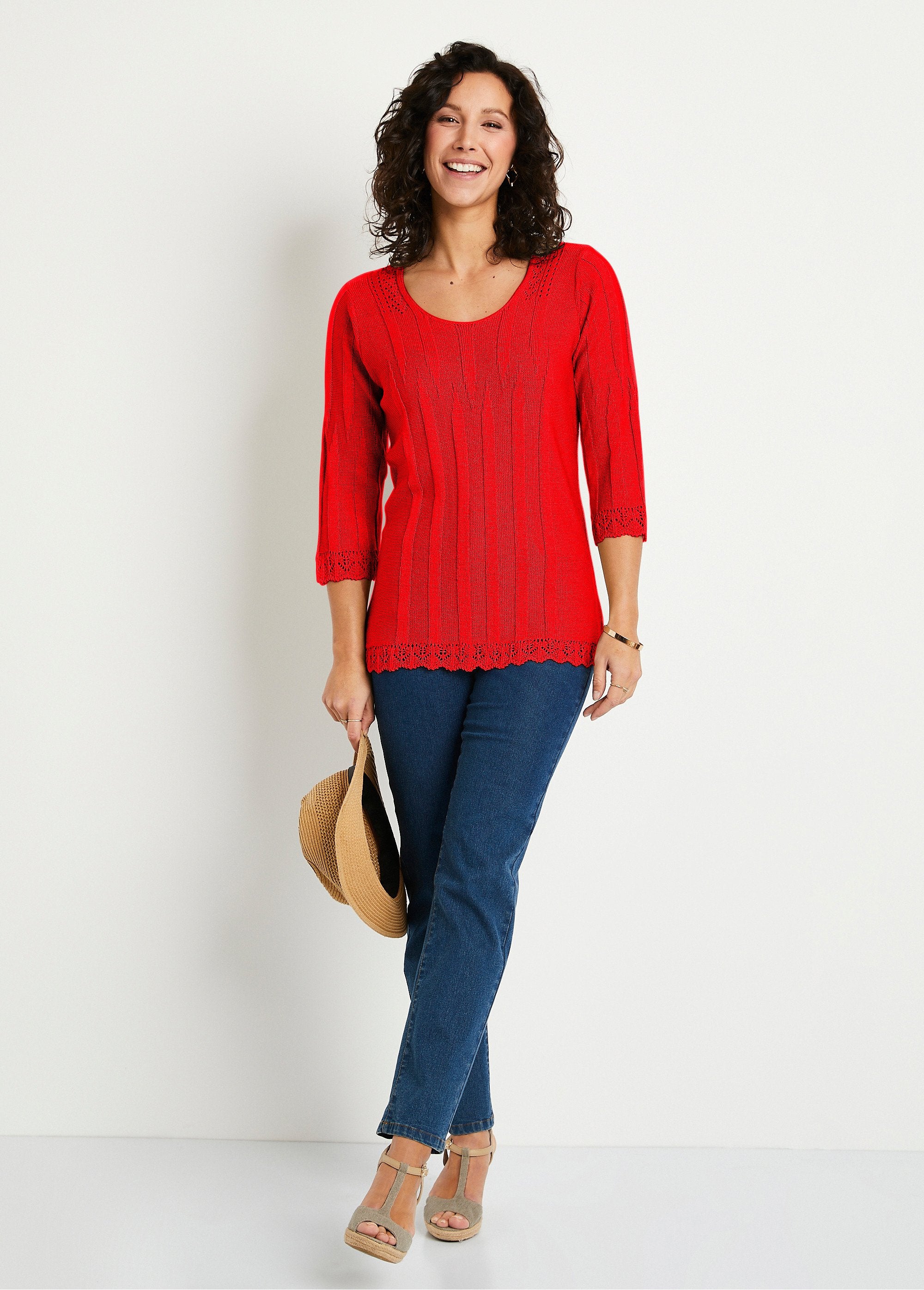 Short_openwork_round_neck_sweater_Coral_SF1_slim