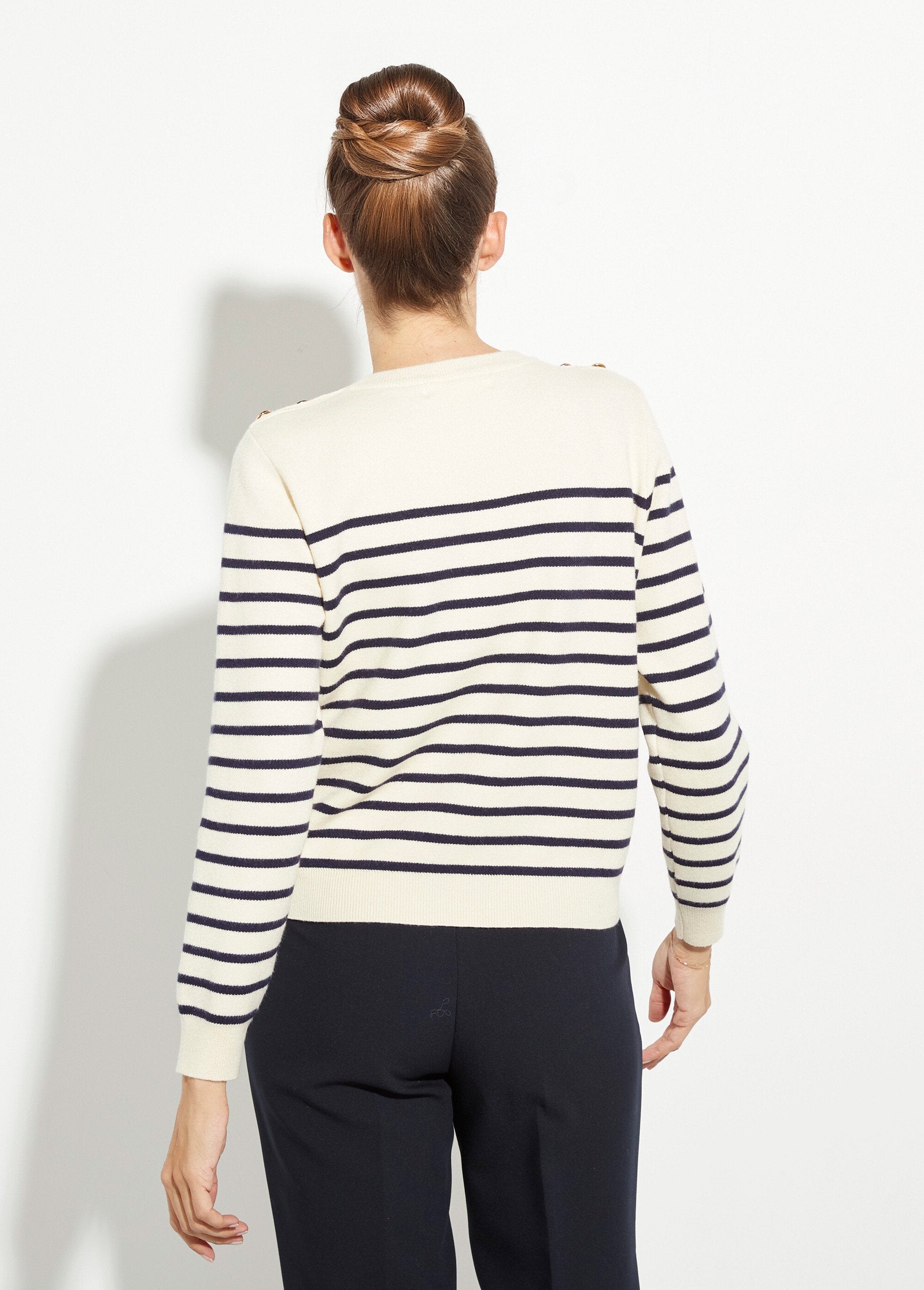 Thick_striped_sailor_sweater_with_shoulder_buttons_Ecru_with_navy_stripes_DO1_slim