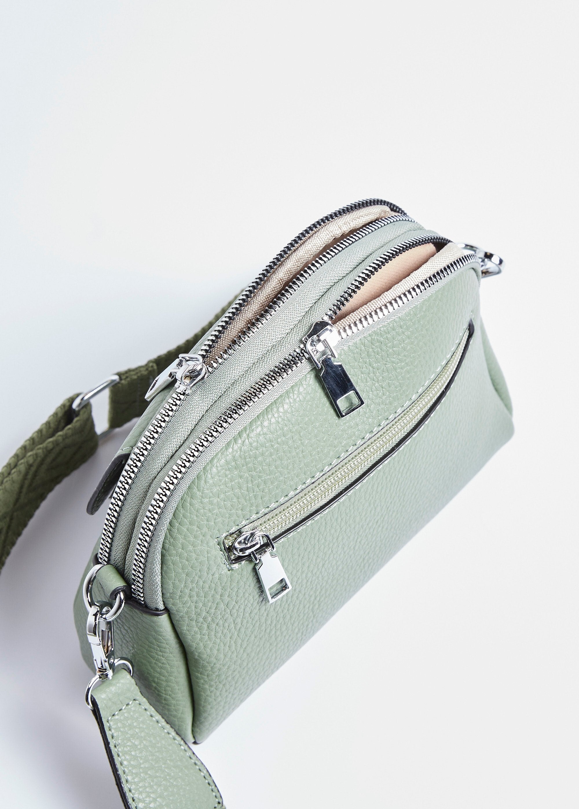 Grained_faux_leather_bag_with_shoulder_strap_Almond_green_DE1_slim