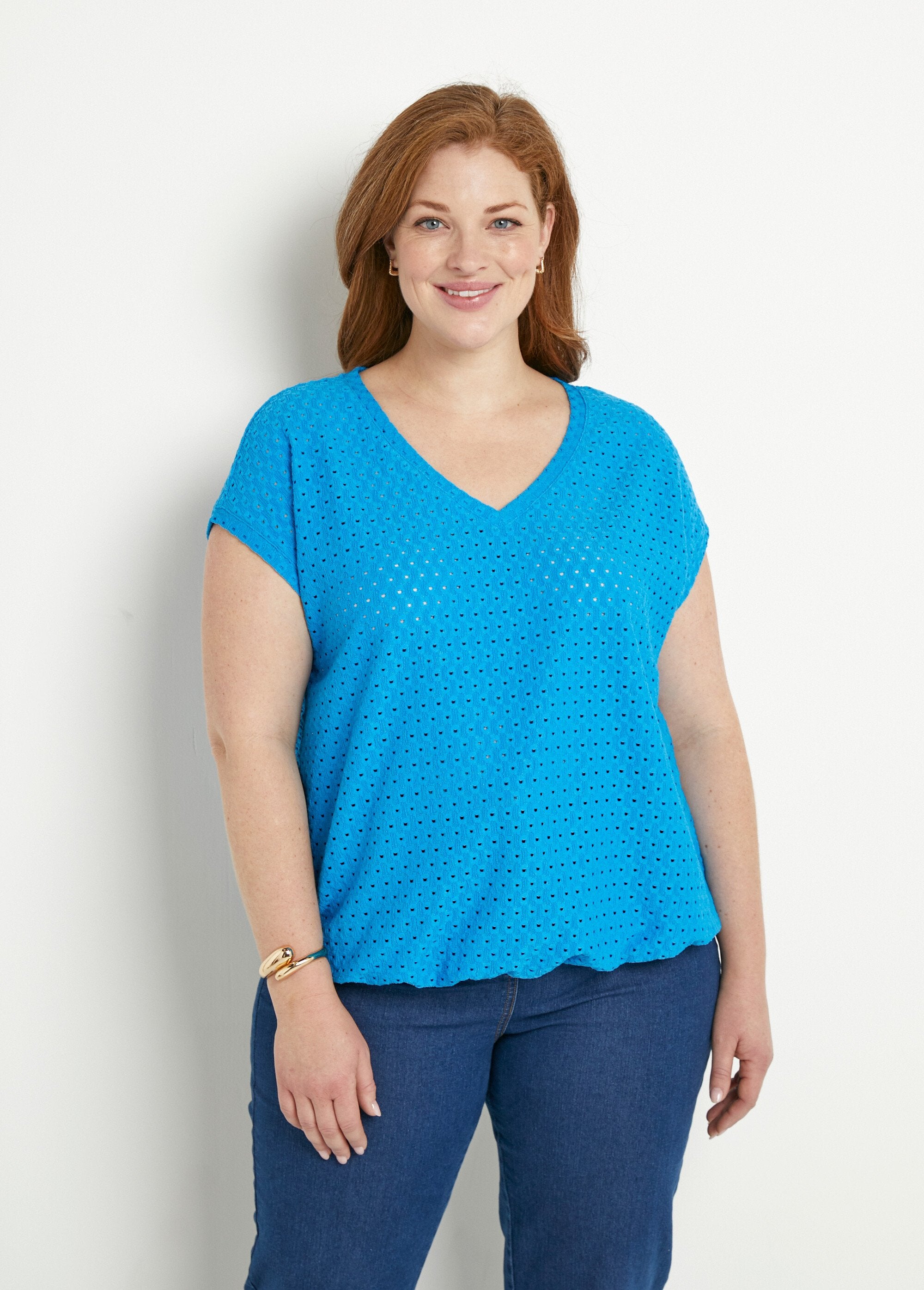 Loose_T-shirt_with_short_plain_V-neck_blouse_Turquoise_FA1_curvy