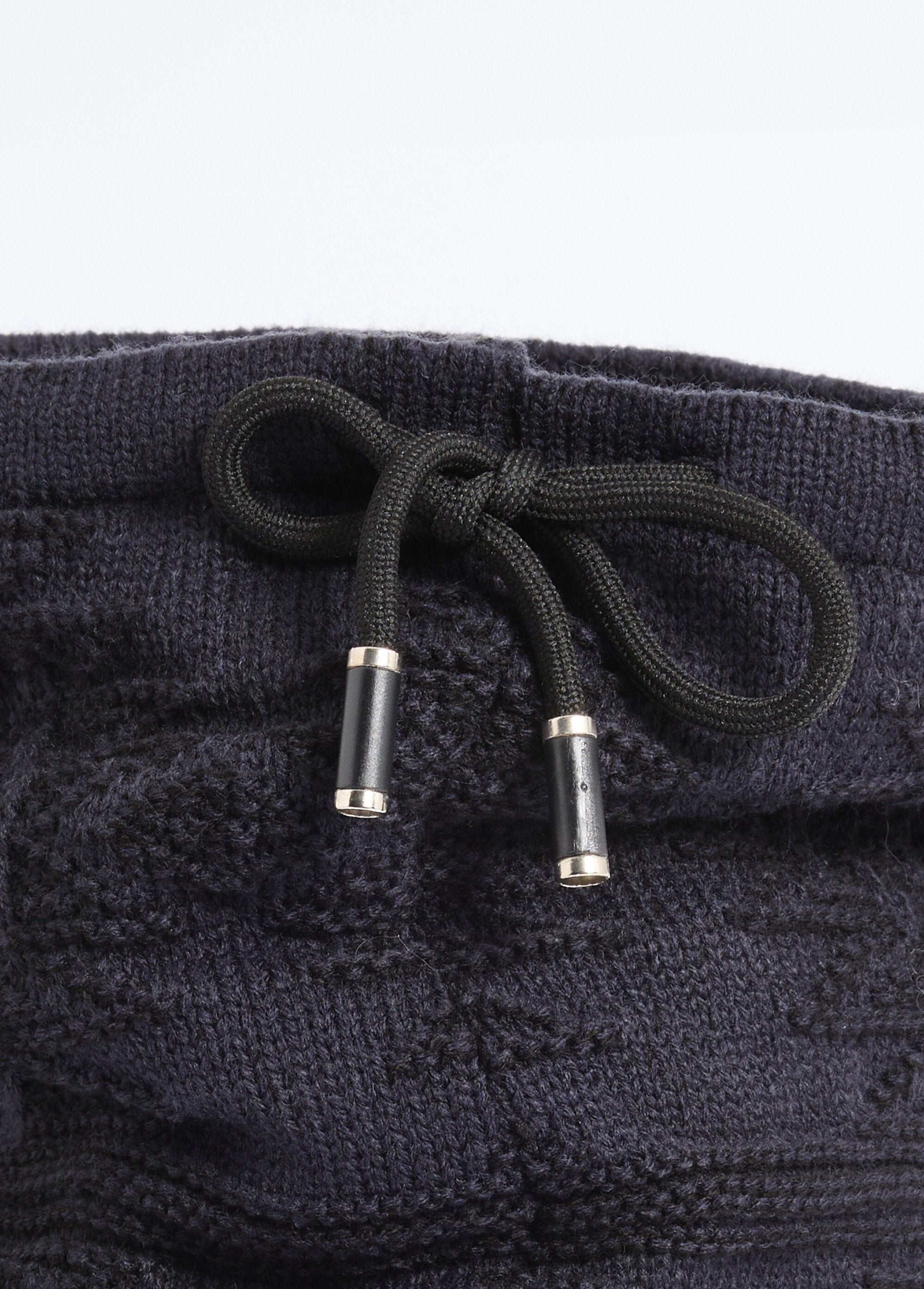 Knit_and_sherpa_zig_zag_neck_warmer_Marine_DE1_slim