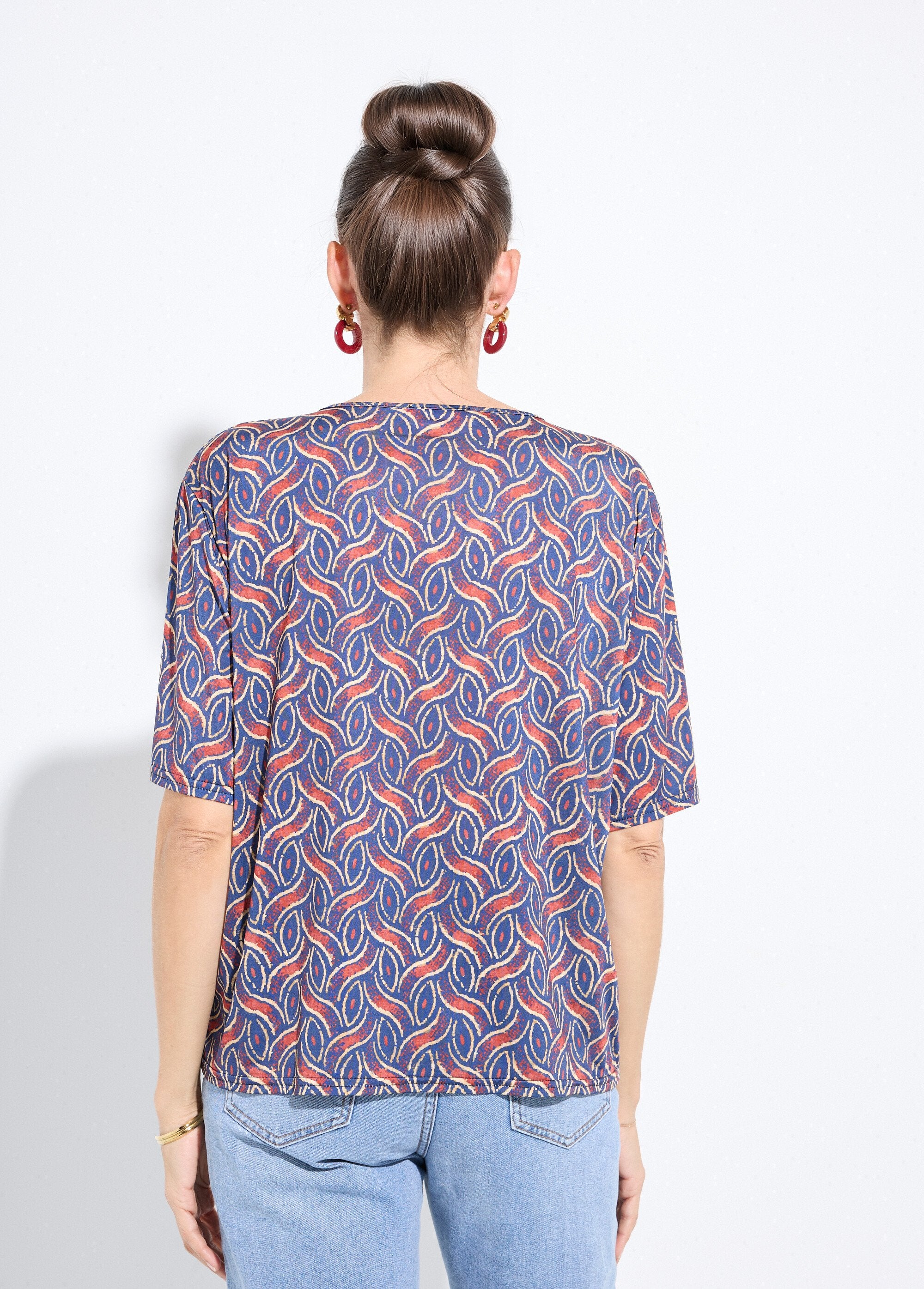 Short-sleeved_tunic_with_ethnic_pattern_Navy_and_brick_DO1_slim