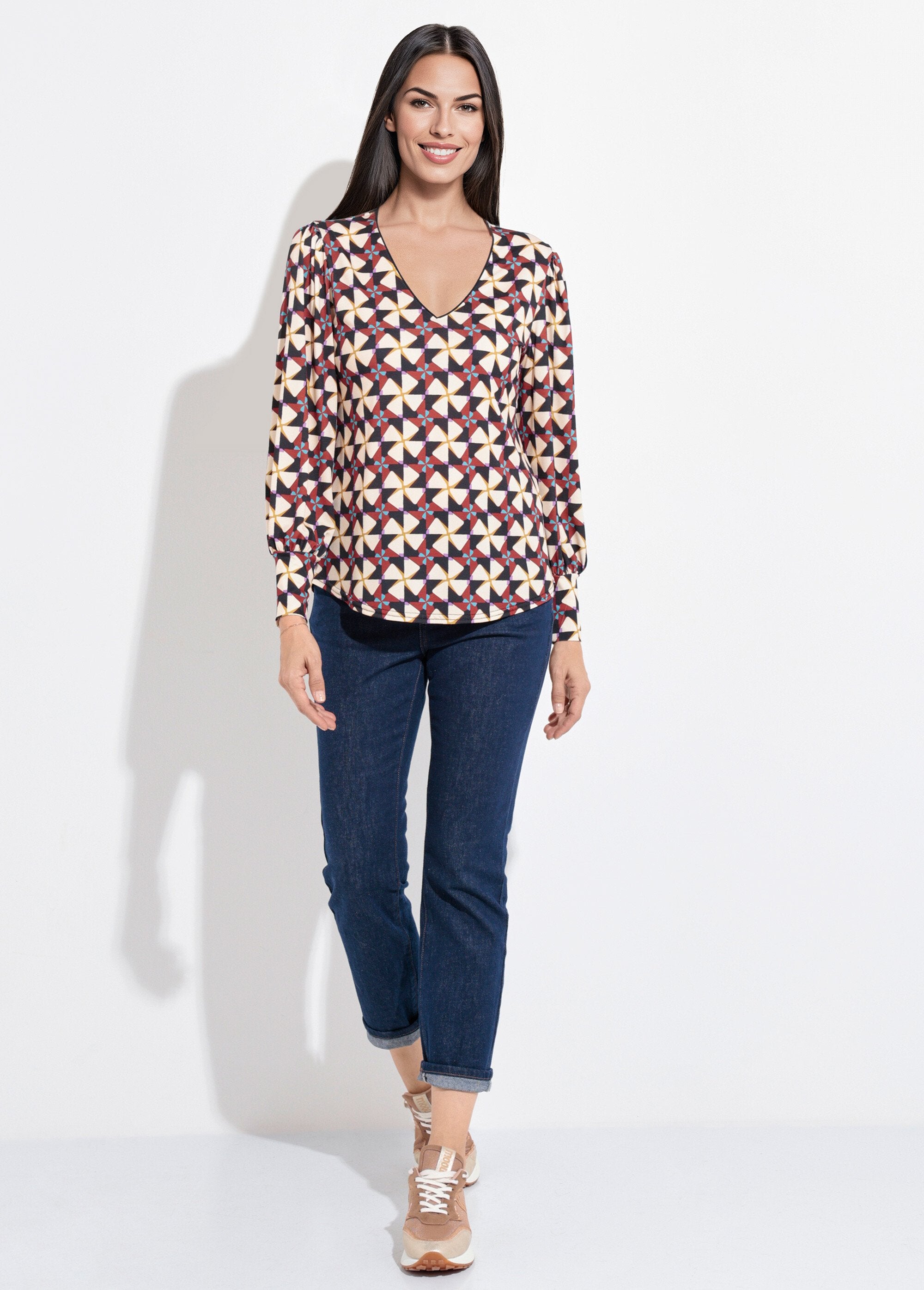 Long-sleeved_tunic_with_tightened_cuffs_Ecru_and_brown_SF1_slim