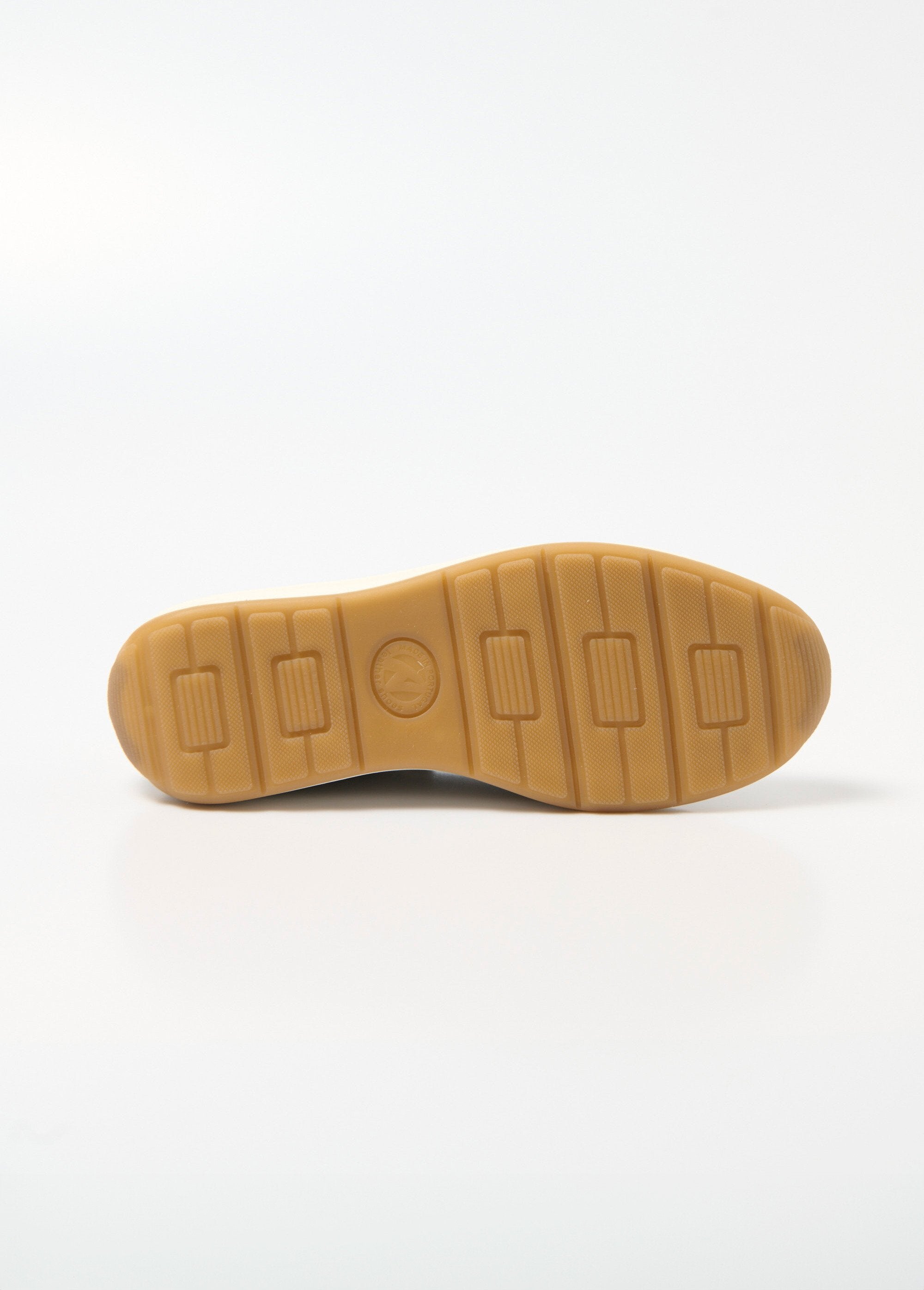 Wide-width_zipped_leather_sneakers_Iridescent_beige_UN1_slim