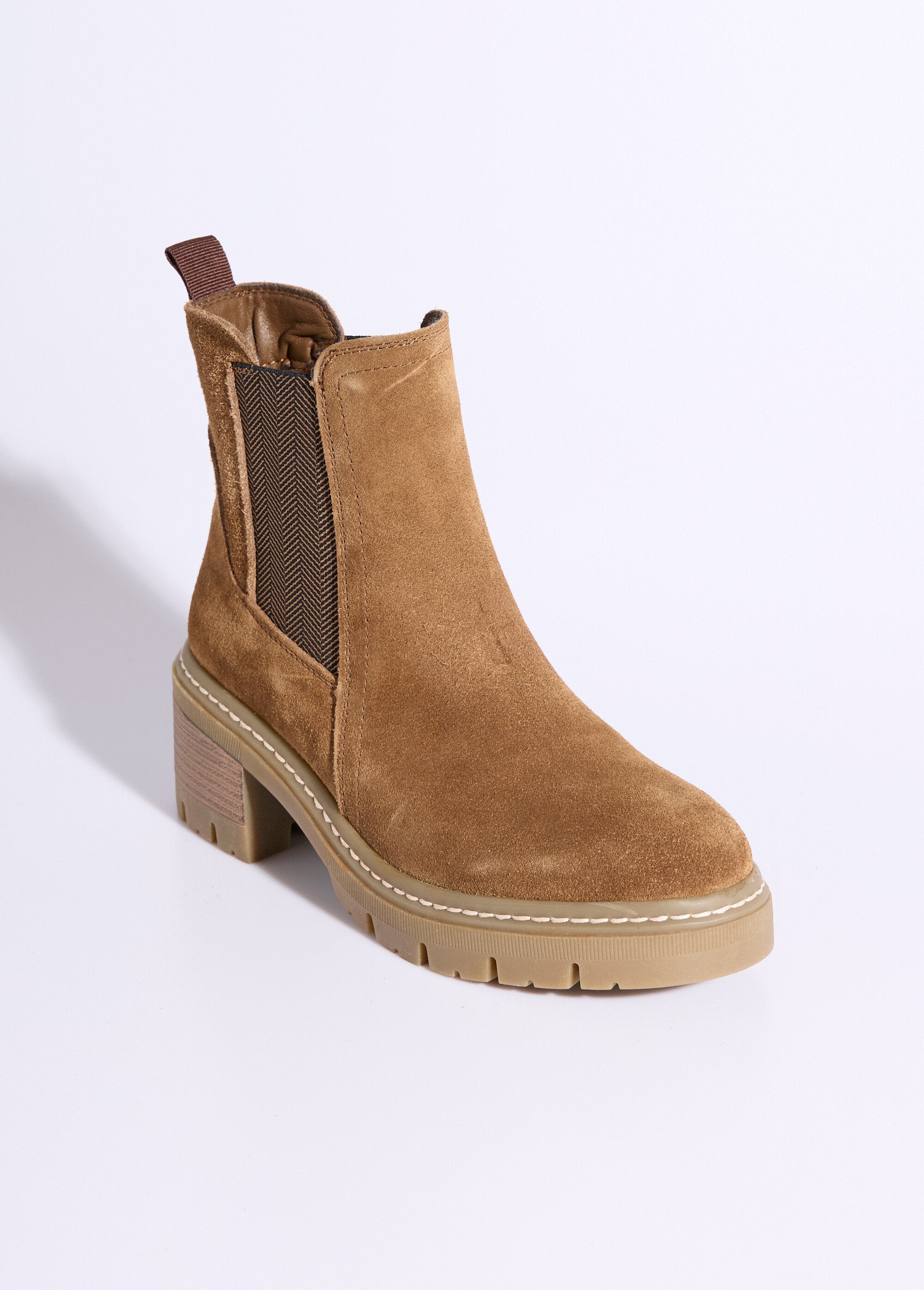 Fancy_elastic_Chelsea_boots_camel_FA1_slim