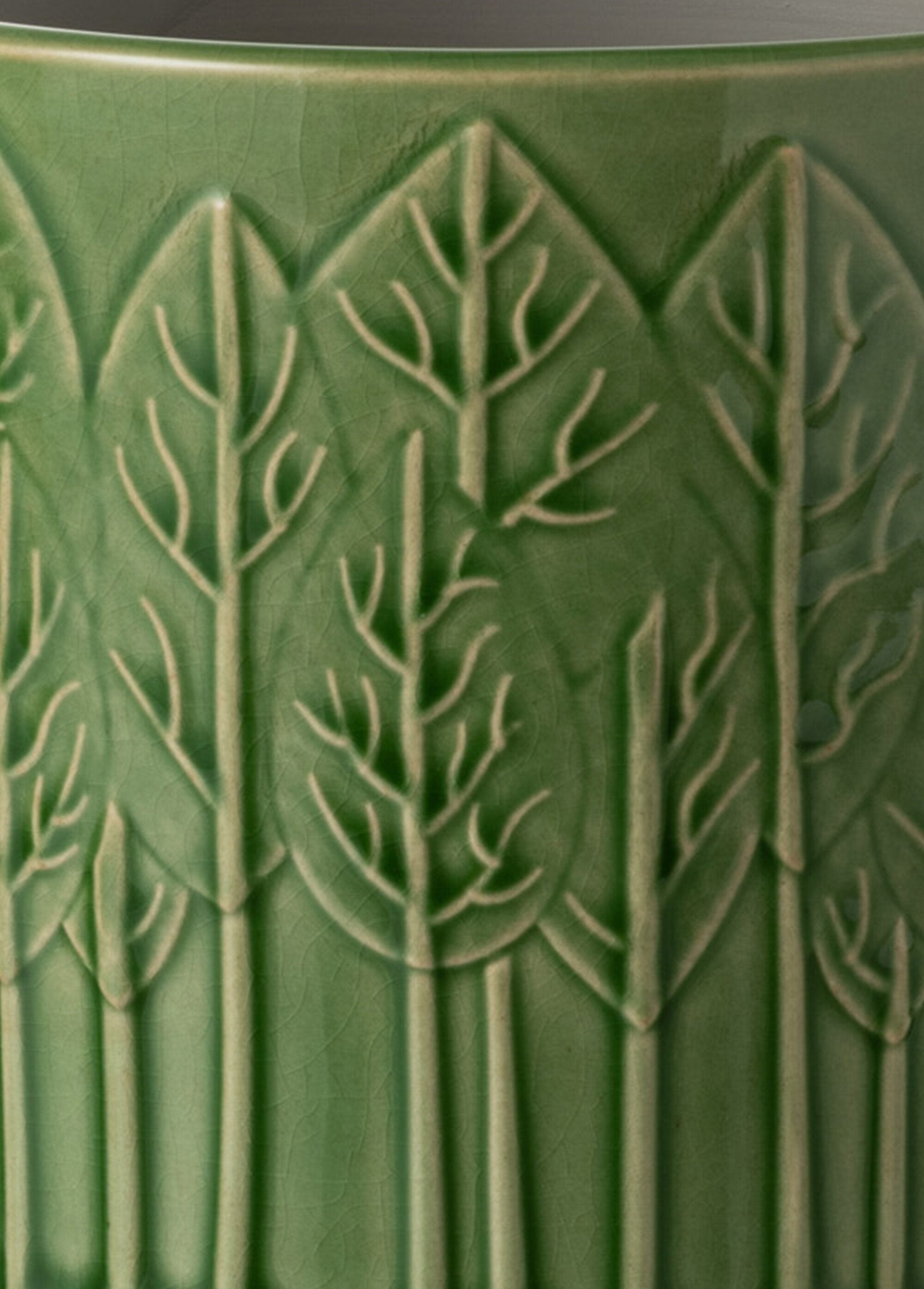 Ceramic_planter_with_tree_motif_Green_DE1_slim