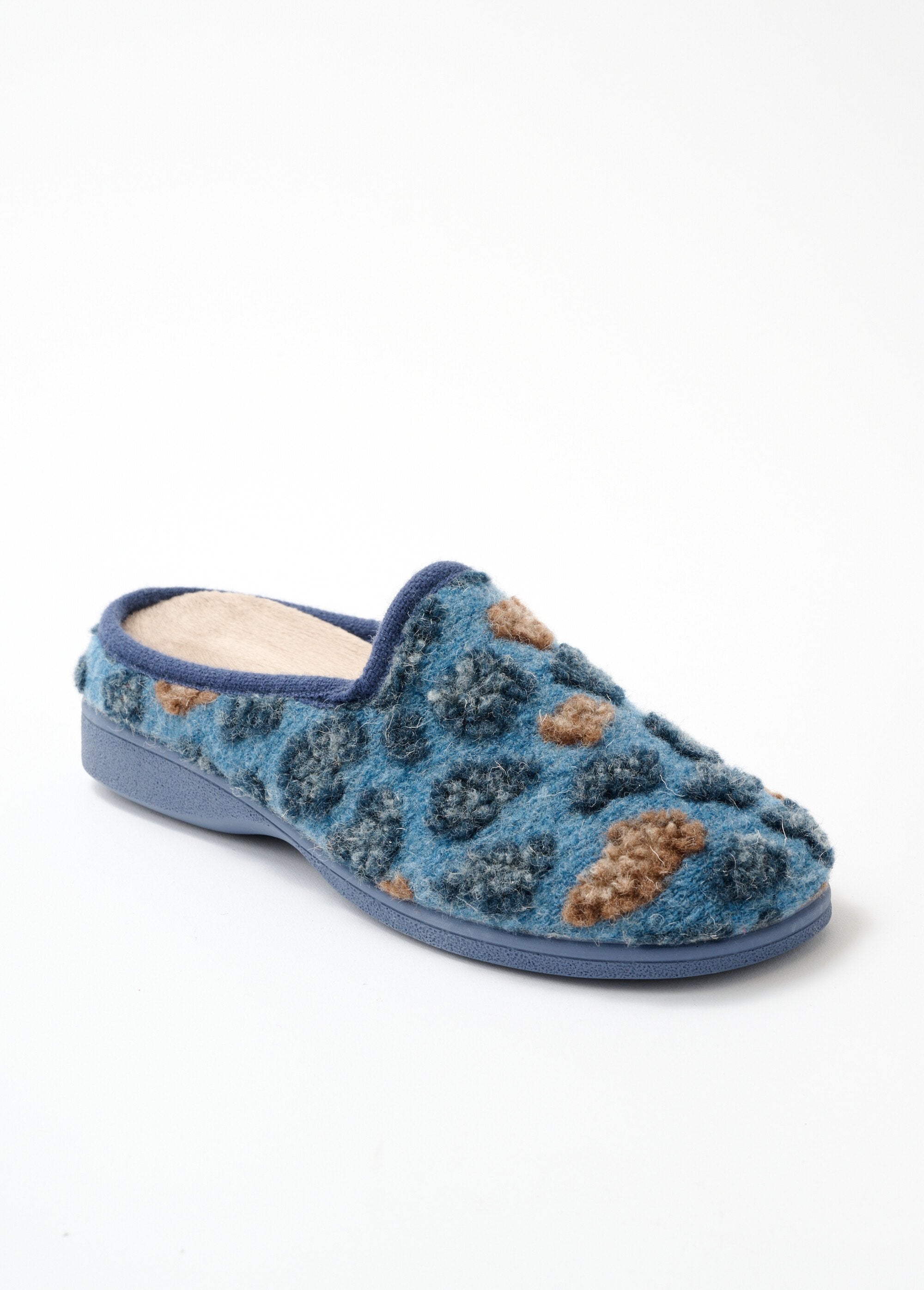 Comfort_width_mule_slipper_Blue_FA1_slim