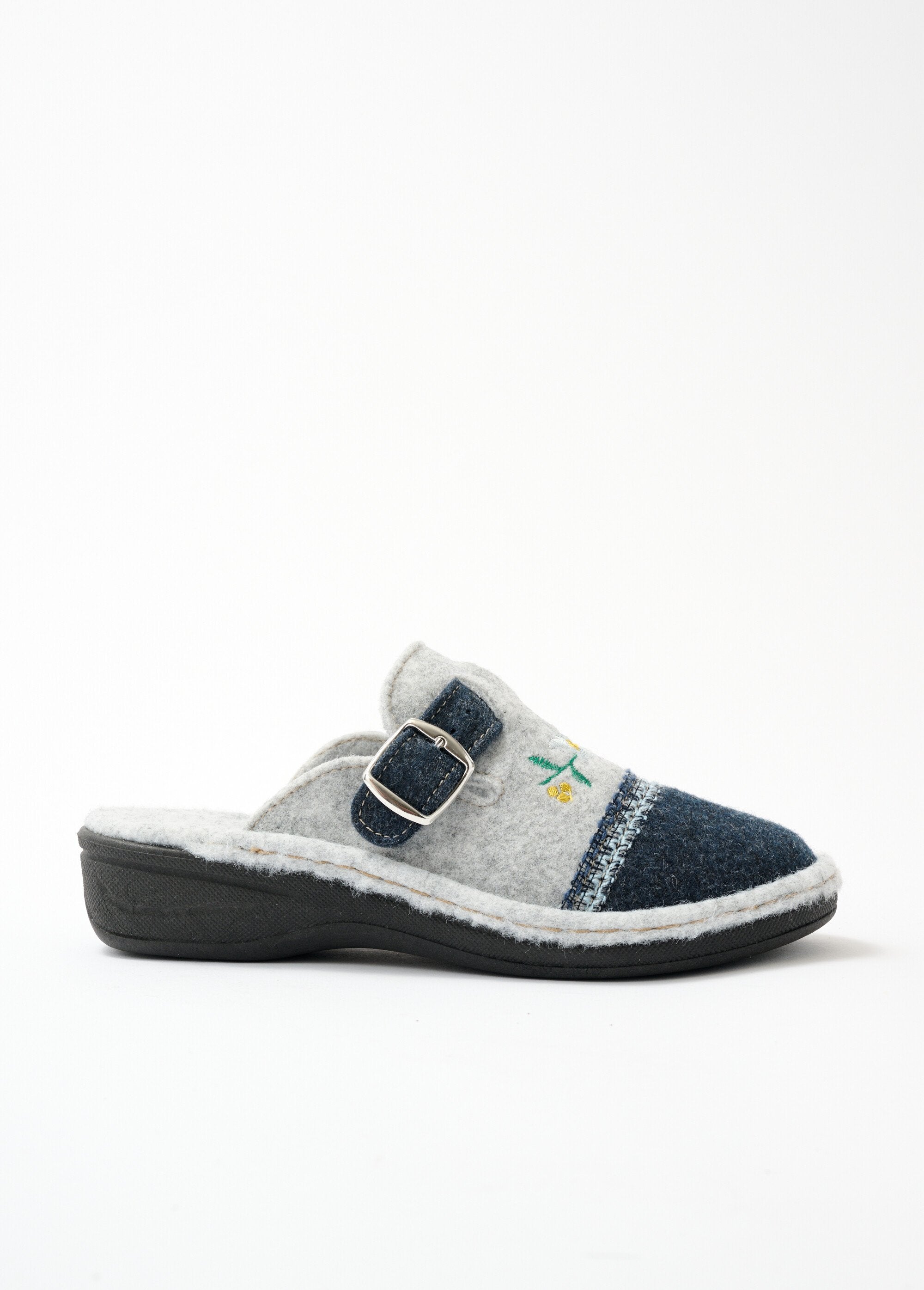 Comfort_width_embroidered_clog_mule_slipper_Gray_and_navy_DR1_slim