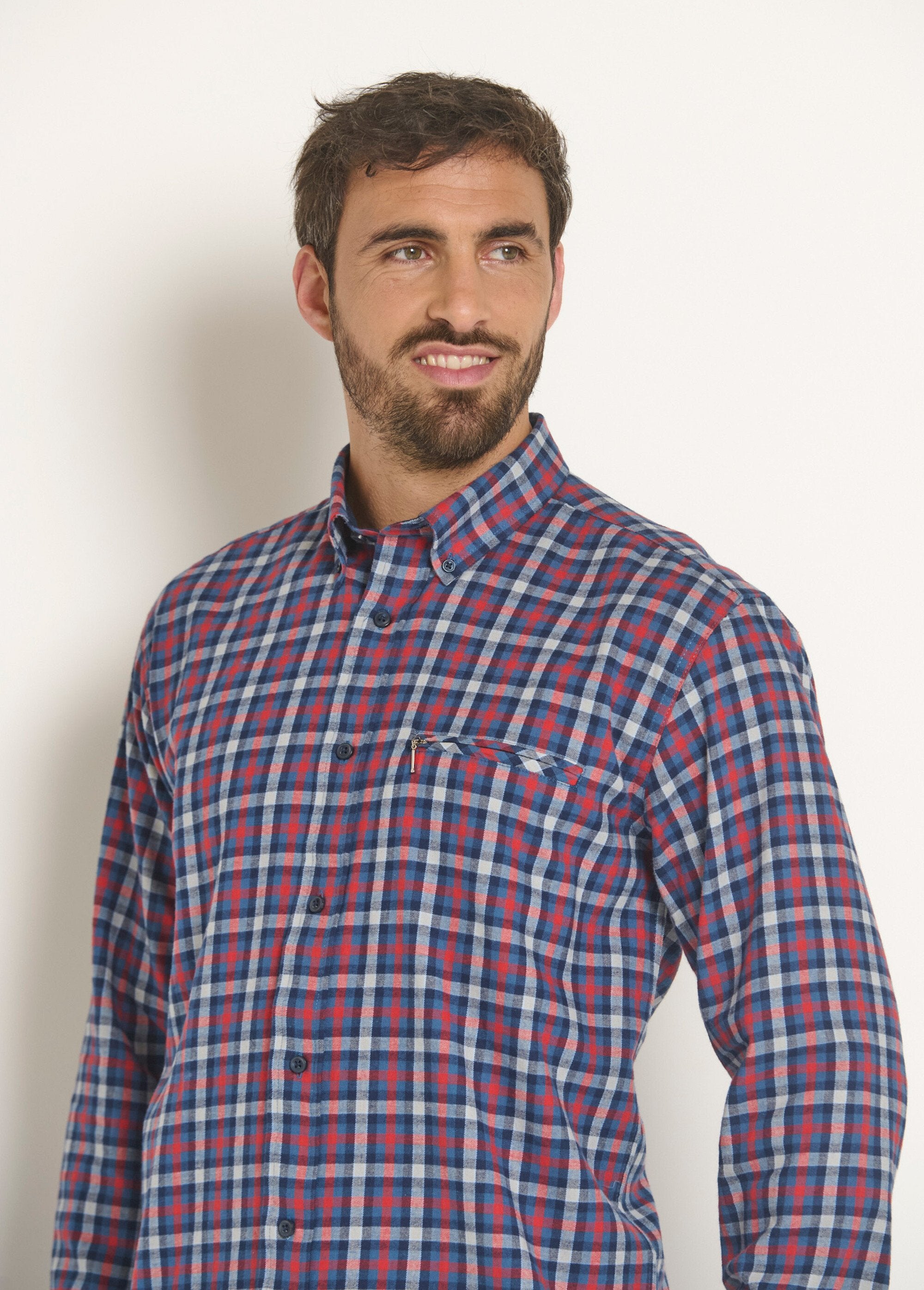 Flannel_shirt_with_contrasting_details,_dark_Red_tiles_DE2_slim