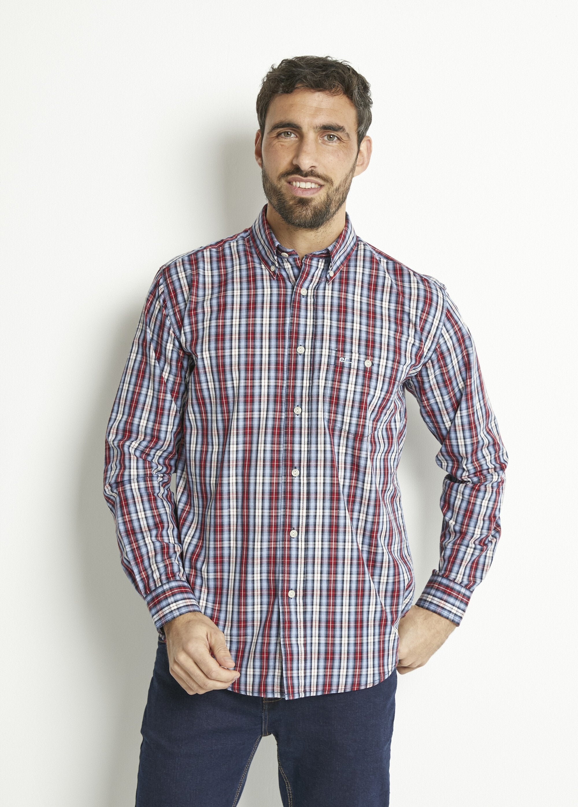 Long-sleeved_plain_or_checked_cotton_shirt_Red_tiles_FA1_slim