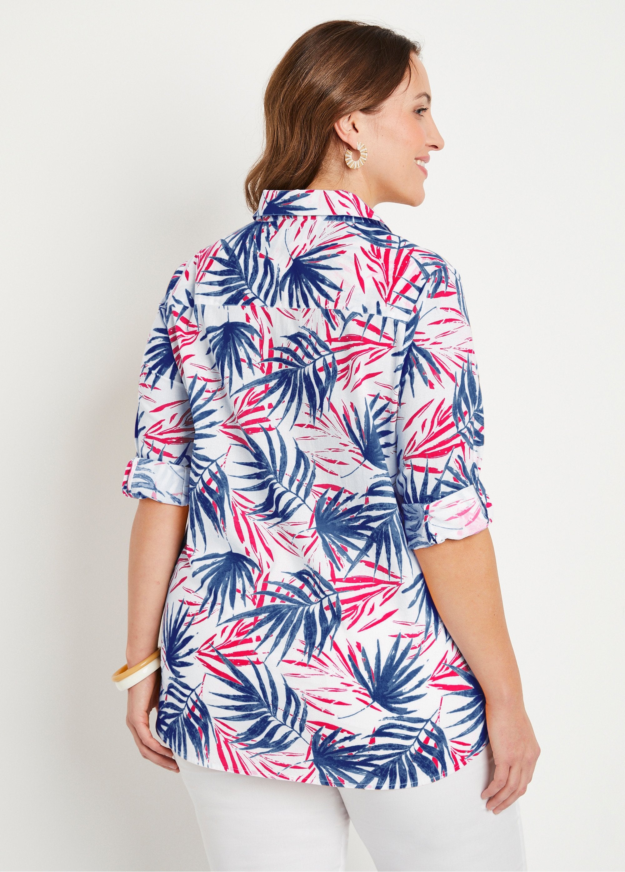 Long_printed_cotton_buttoned_blouse_Blue_print_DO1_curvy