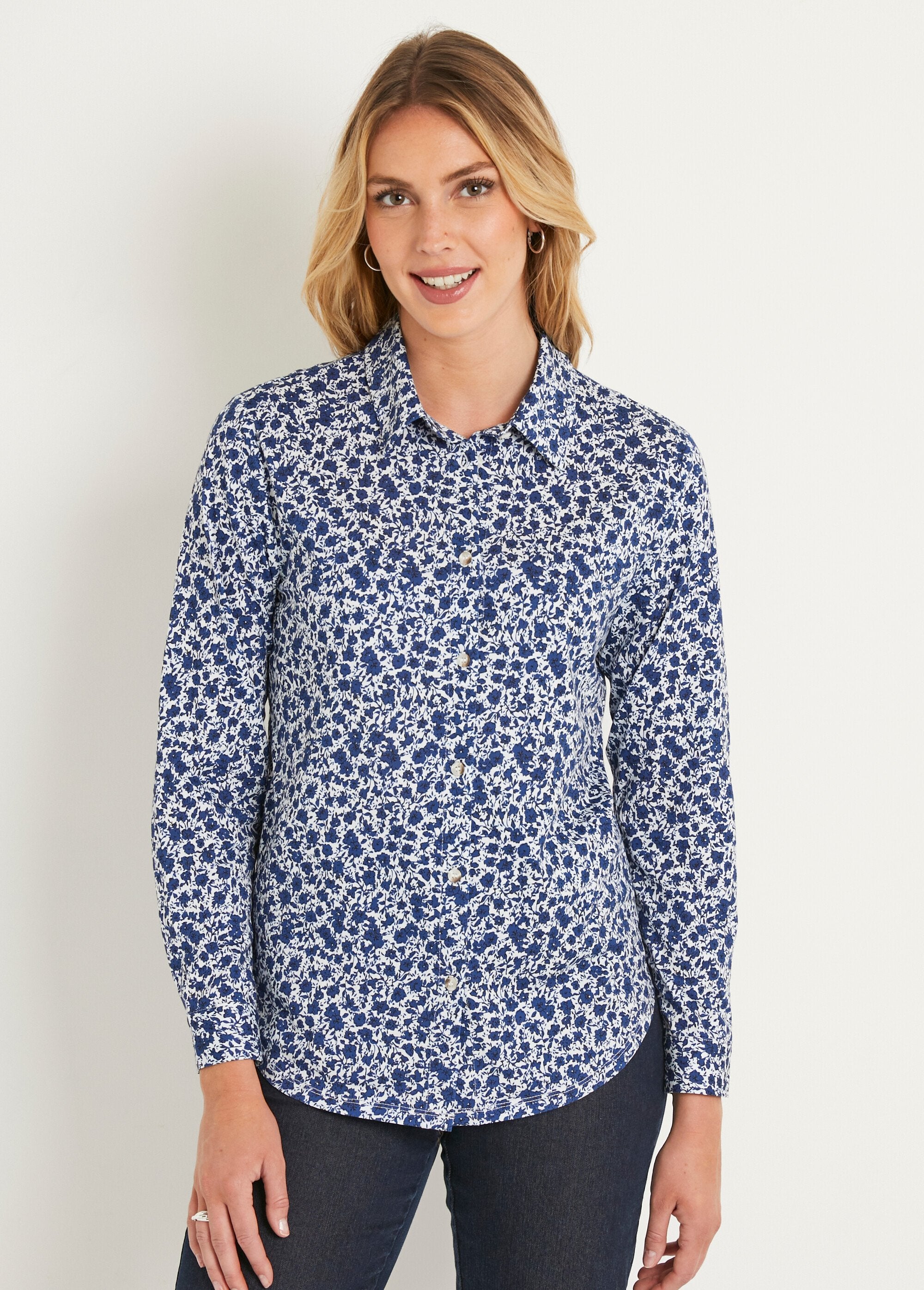 Straight_button-down_cotton_blouse_Blue_FA1_slim