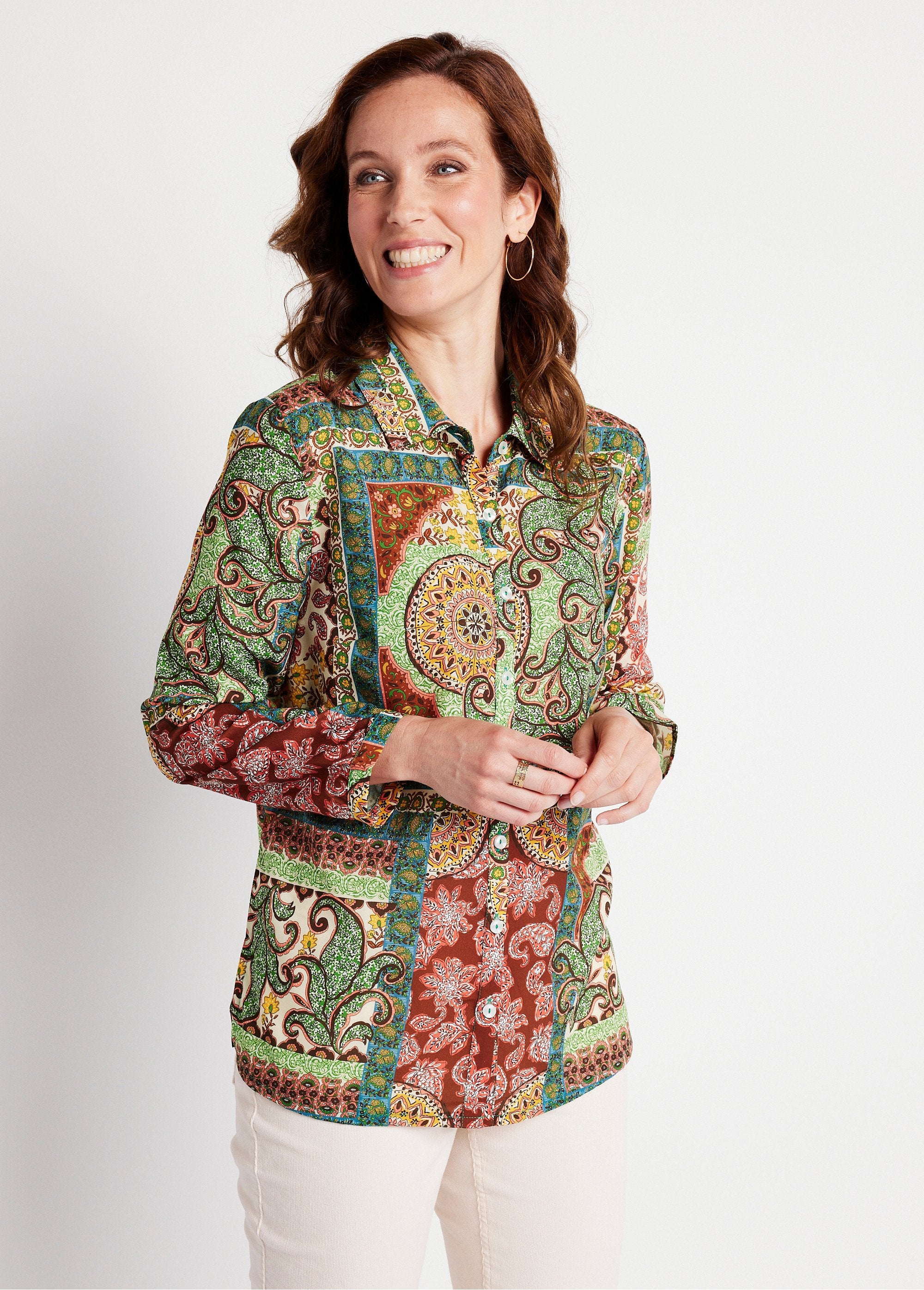 Printed_long-sleeved_blouse_Camel_print_FA1_slim