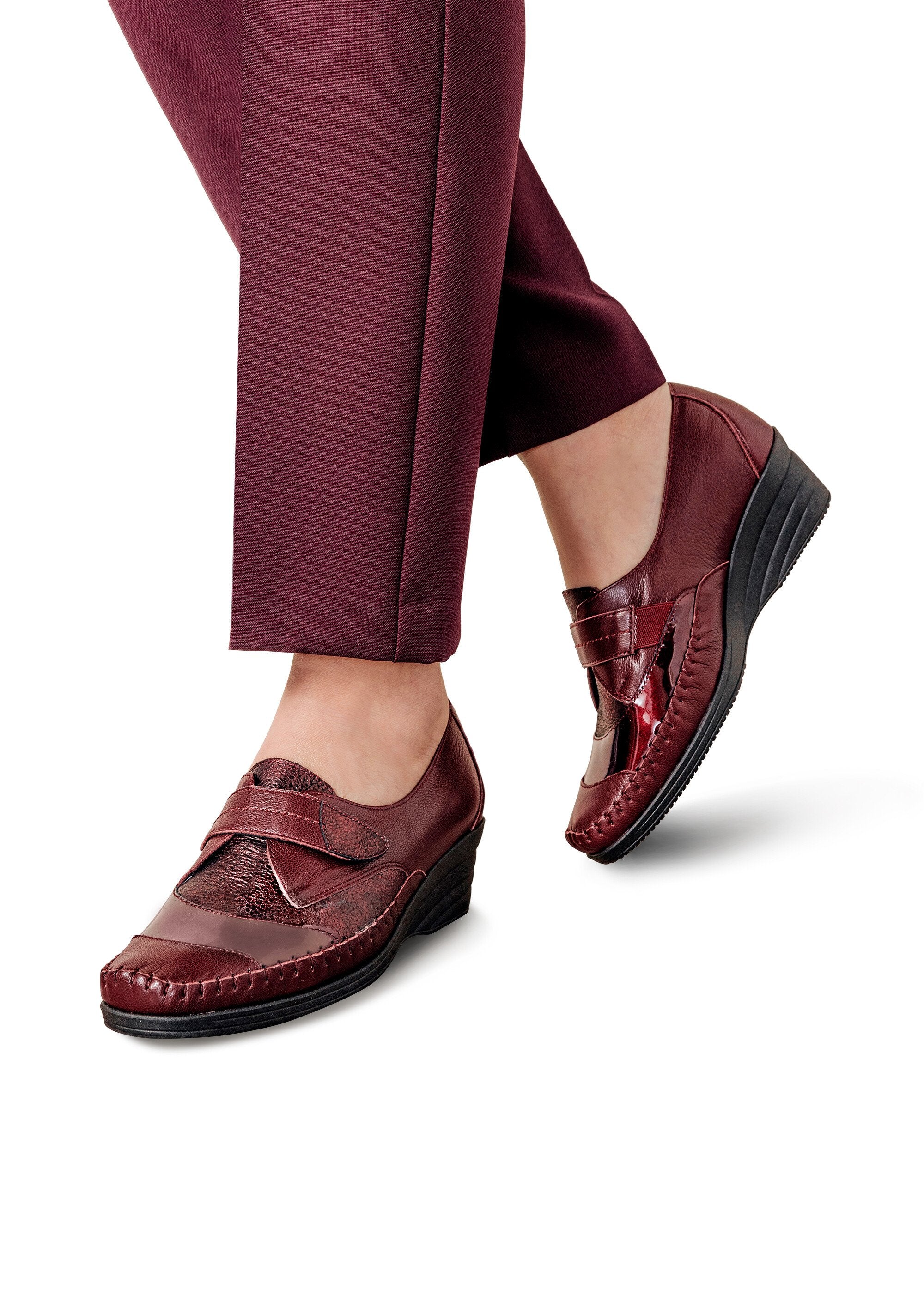 Velcro_comfort_width_wedge_derbies_Bordeaux_SF1_slim