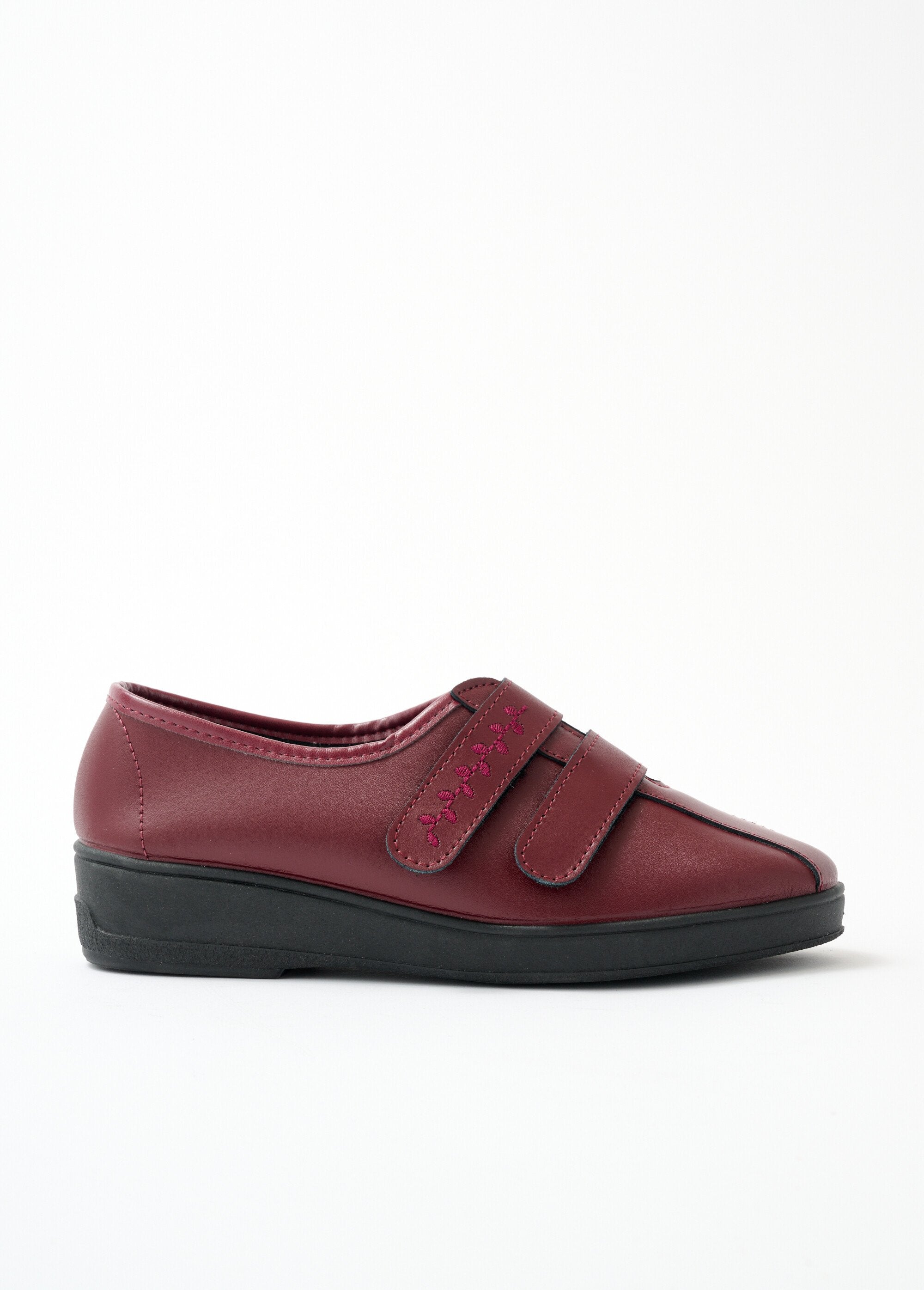 Wide_embroidered_leather_Velcro_derbies_Bordeaux_DR1_slim