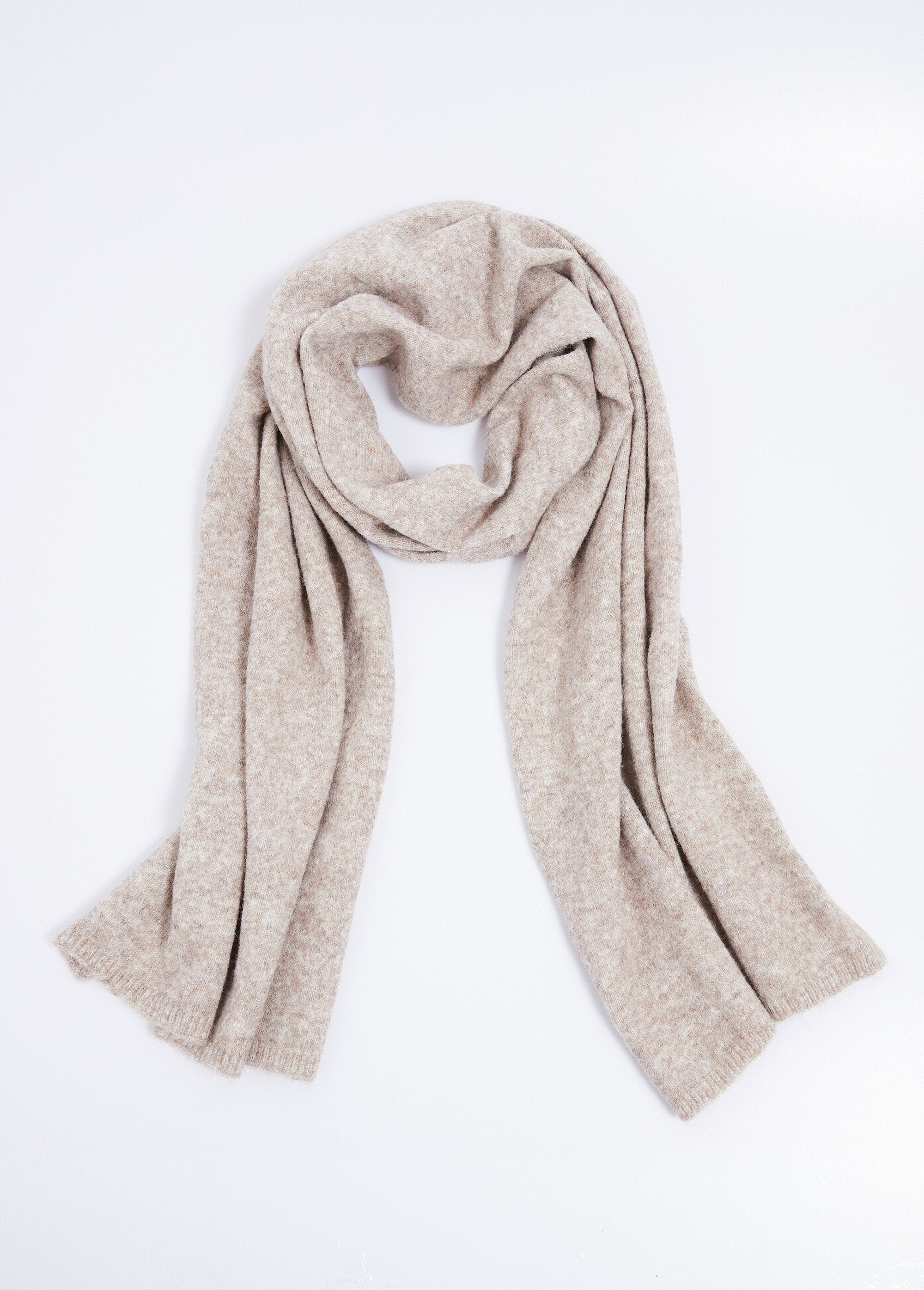 Warm_knitted_scarf_with_wool_Beige_china_FA1_slim
