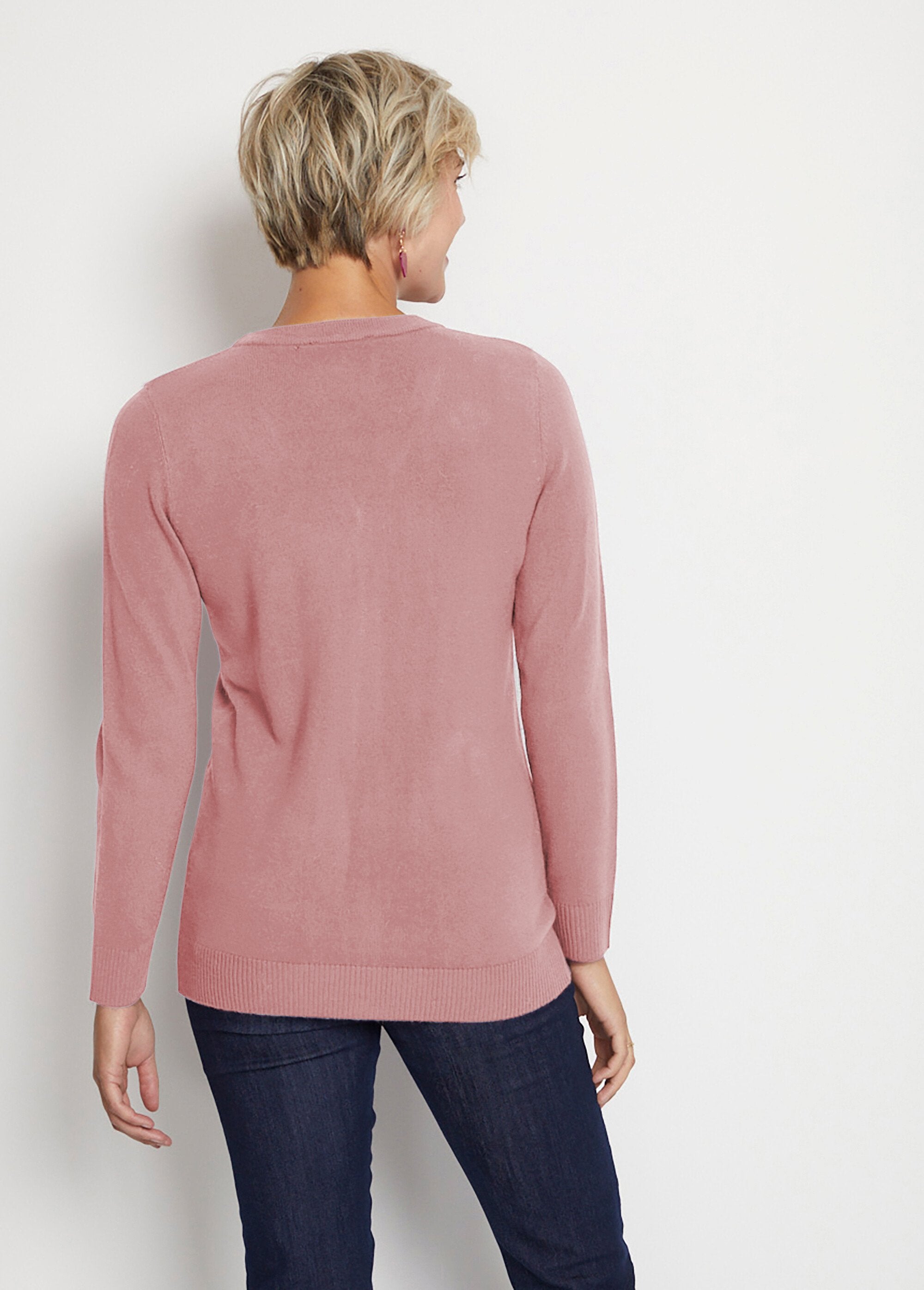 Mid-length_soft_knit_buttoned_cardigan_Pink_DO1_slim