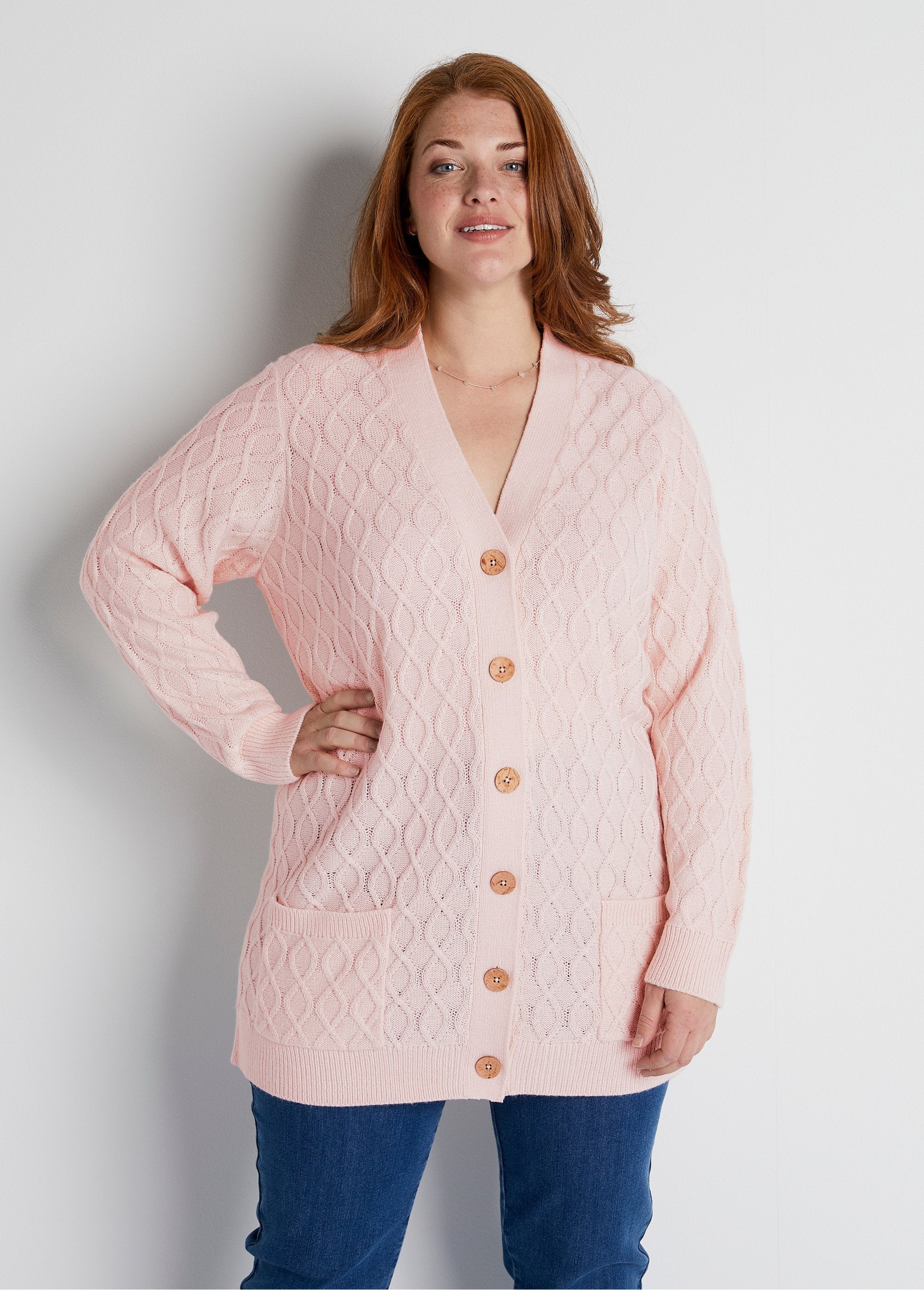 Long_buttoned_cable-knit_V-neck_cardigan_Pink_FA1_curvy