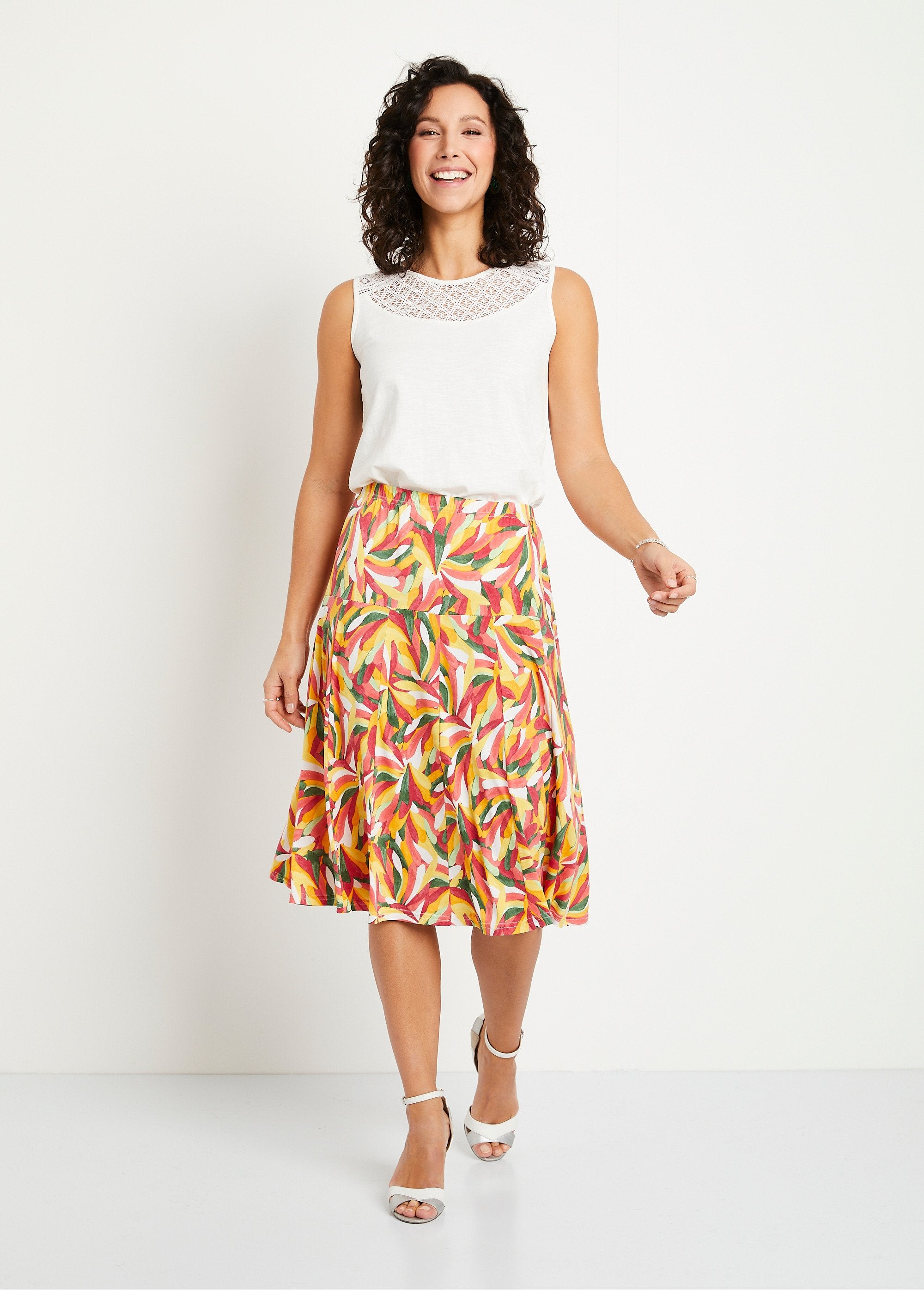 Printed_flared_mid-length_skirt_Paprika_and_honey_SF1_slim