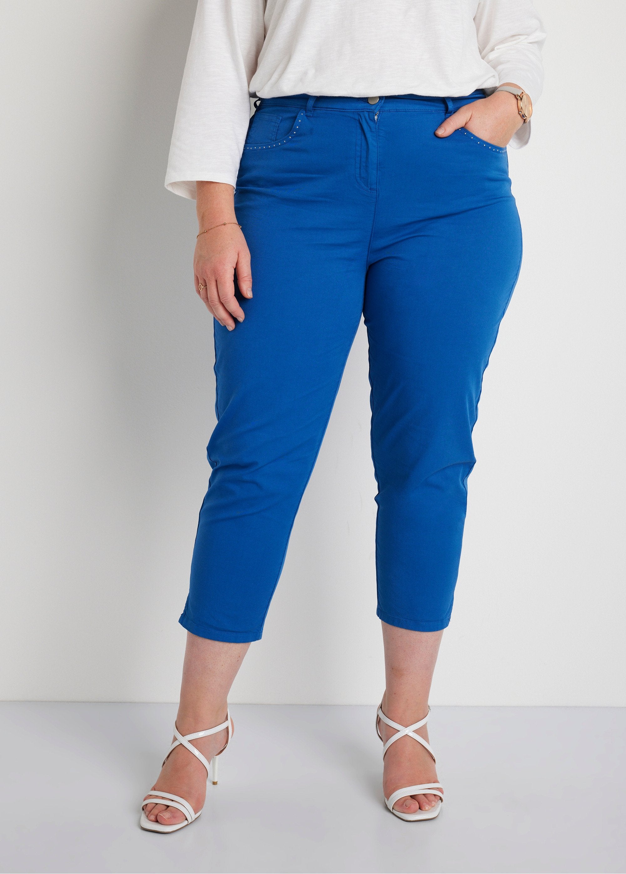 Cropped_trousers_with_elasticated_belt_and_5_pockets_Hard_blue_FA1_curvy