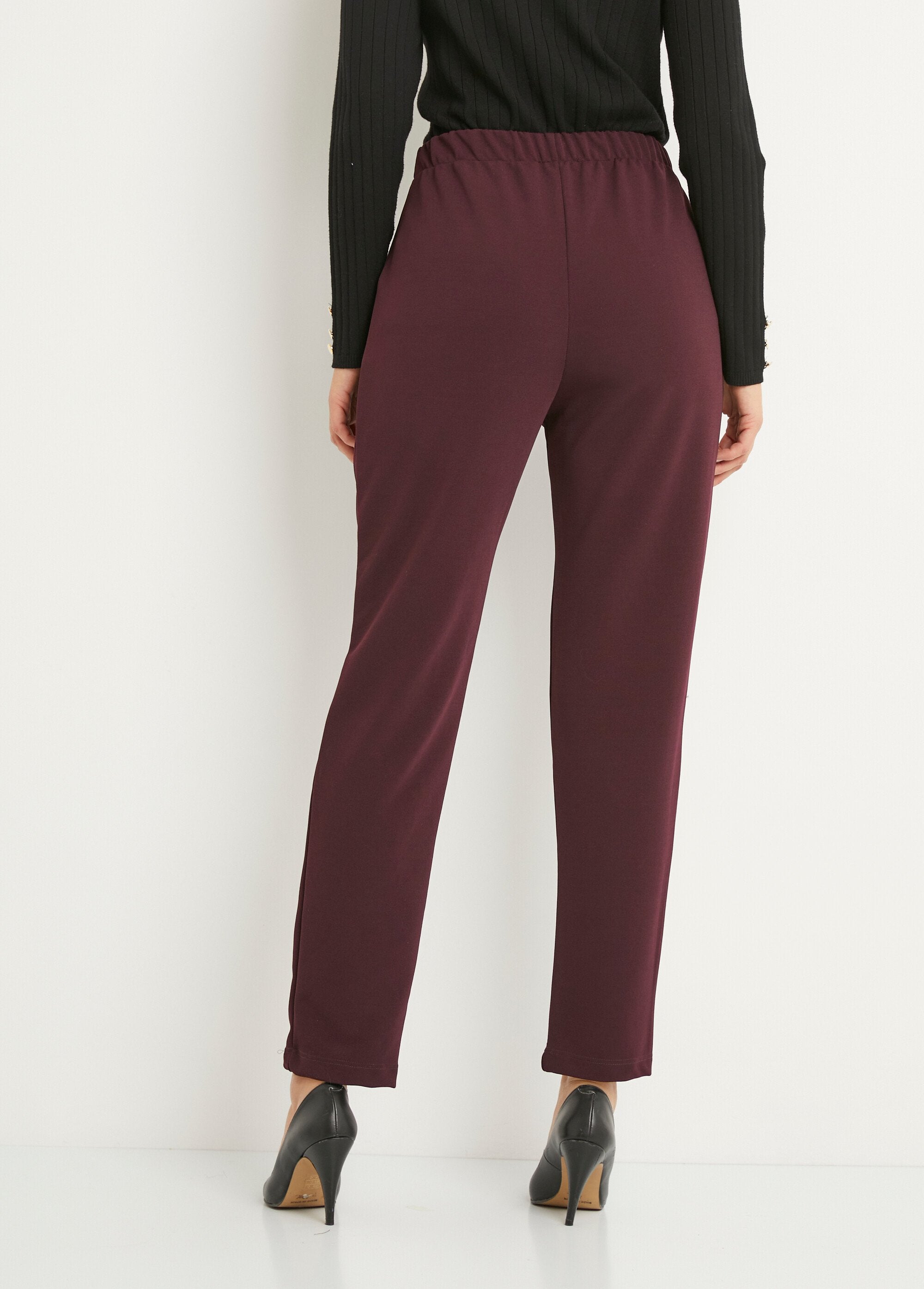 Straight-leg_stretch-knit_pants_Bordeaux_DO1_slim