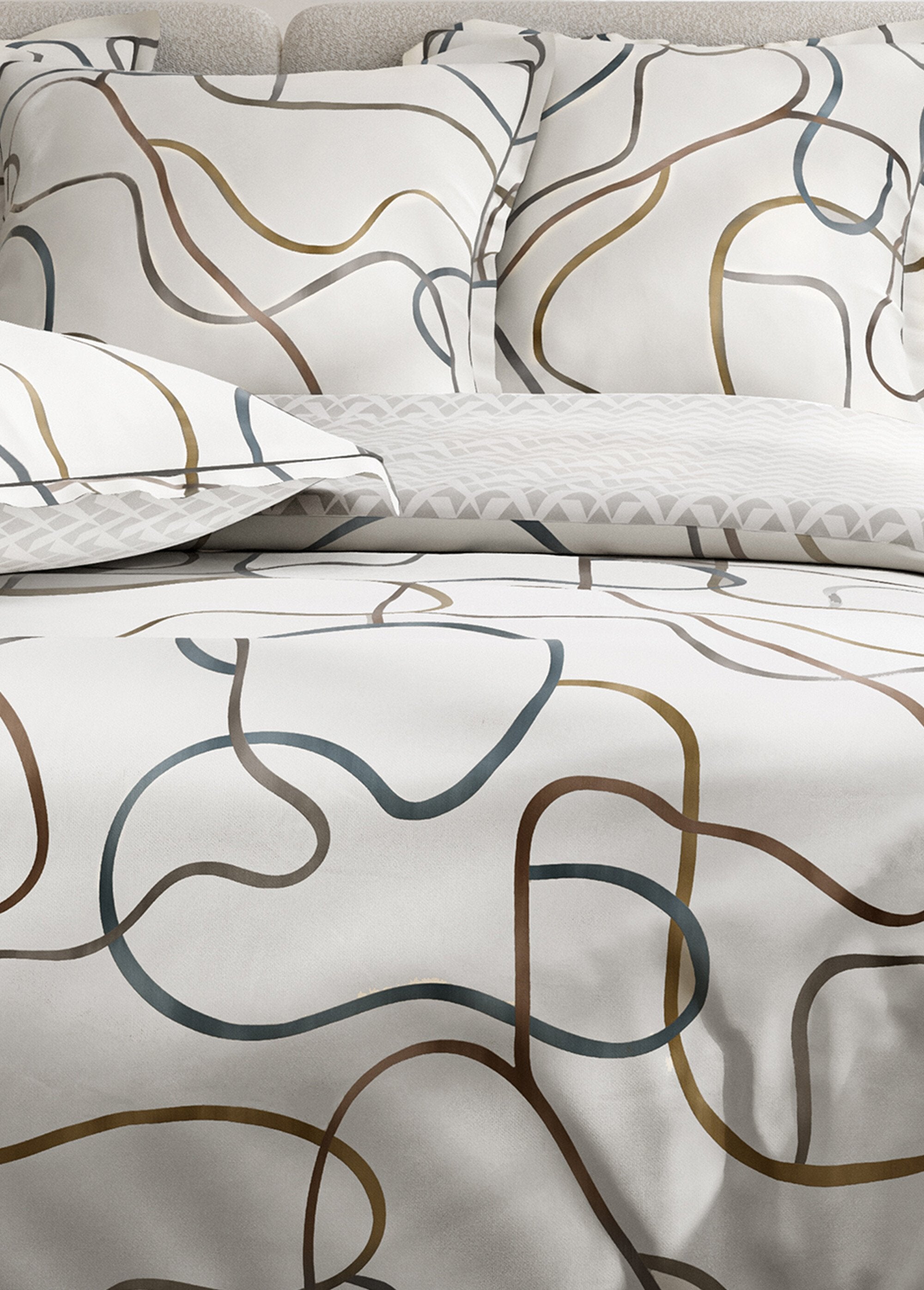 Parure_de_lit_4_pièces_percale_avec_drap_plat,_lignes_Imprime_blanc_DE3_slim