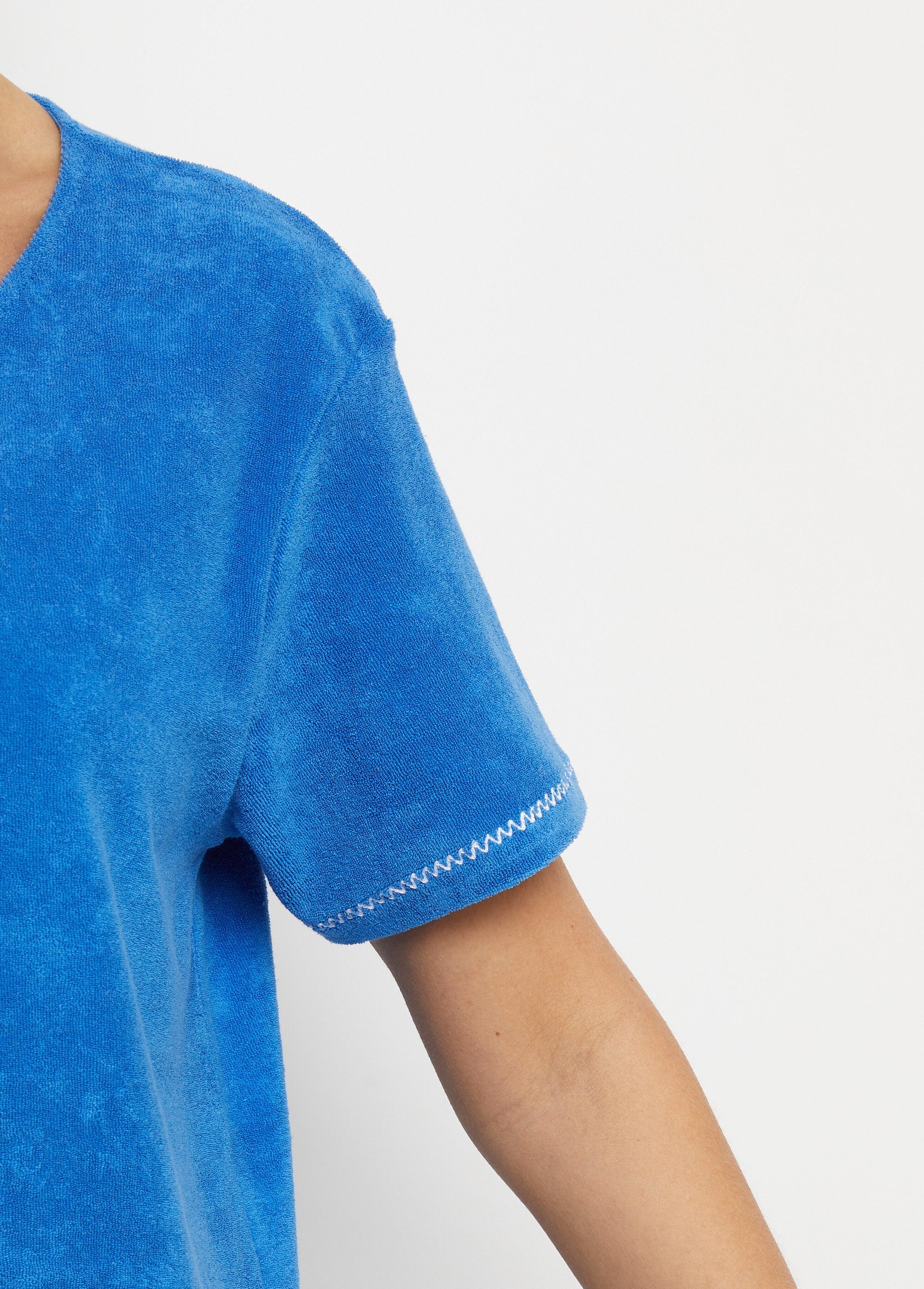 Plain_cotton_terry_bathrobe_with_zip_Blue_DE2_slim
