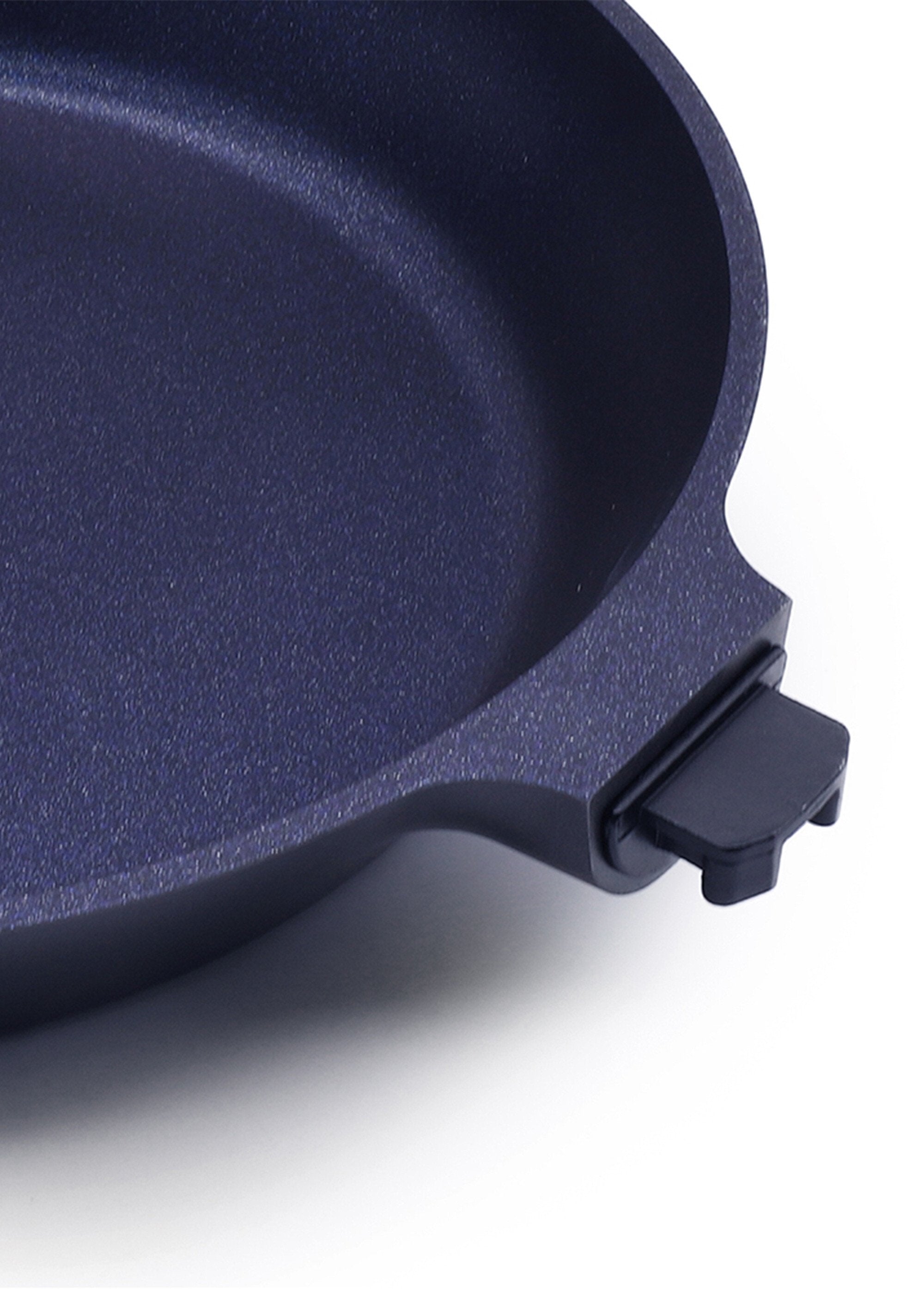 Removable_black_frying_pan_28_cm_-_"Blue_Diamond"_Blue_DE2_slim