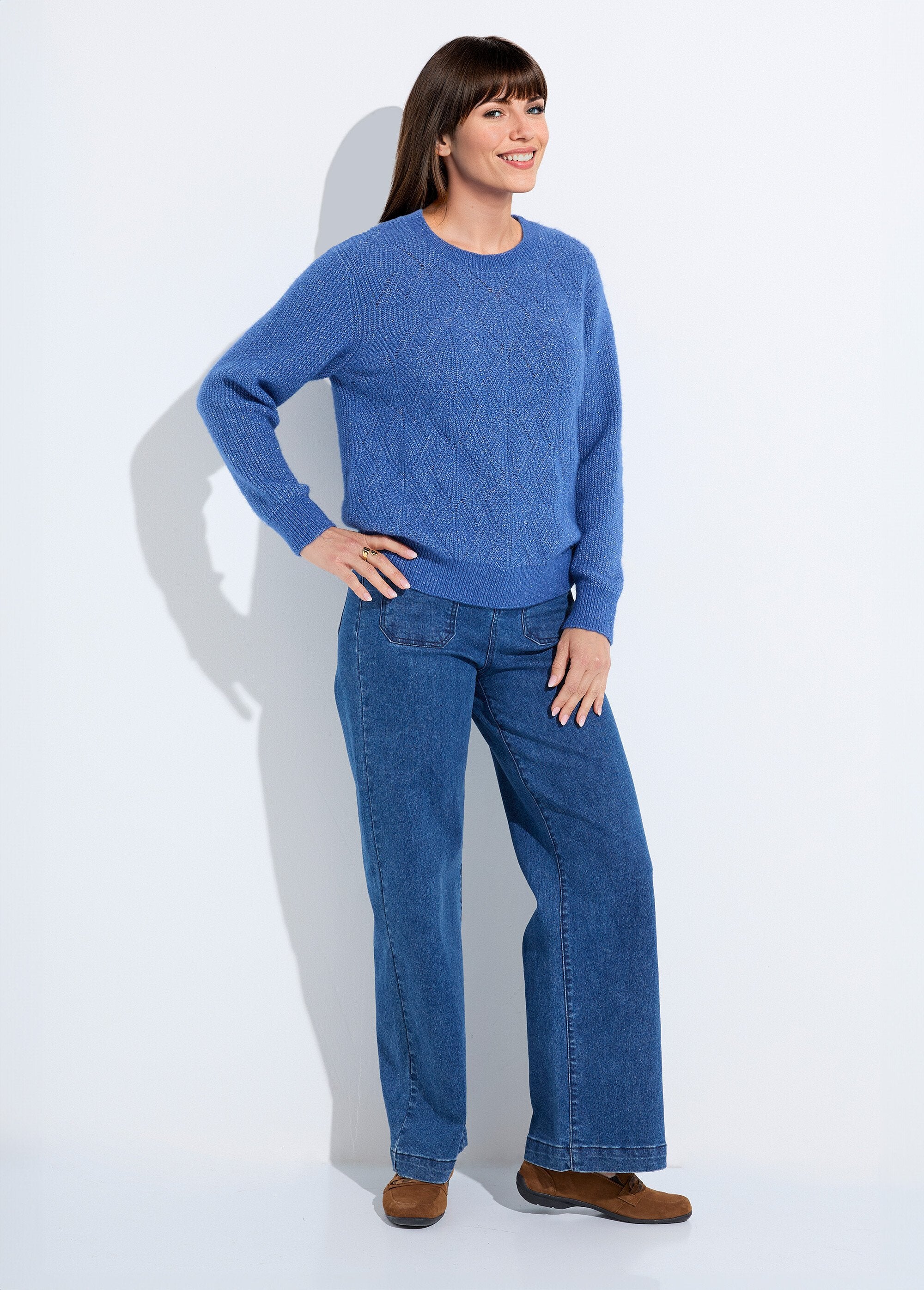 Soft_openwork_sweater_in_recycled_fibers_and_wool_Bleu_SF1_slim