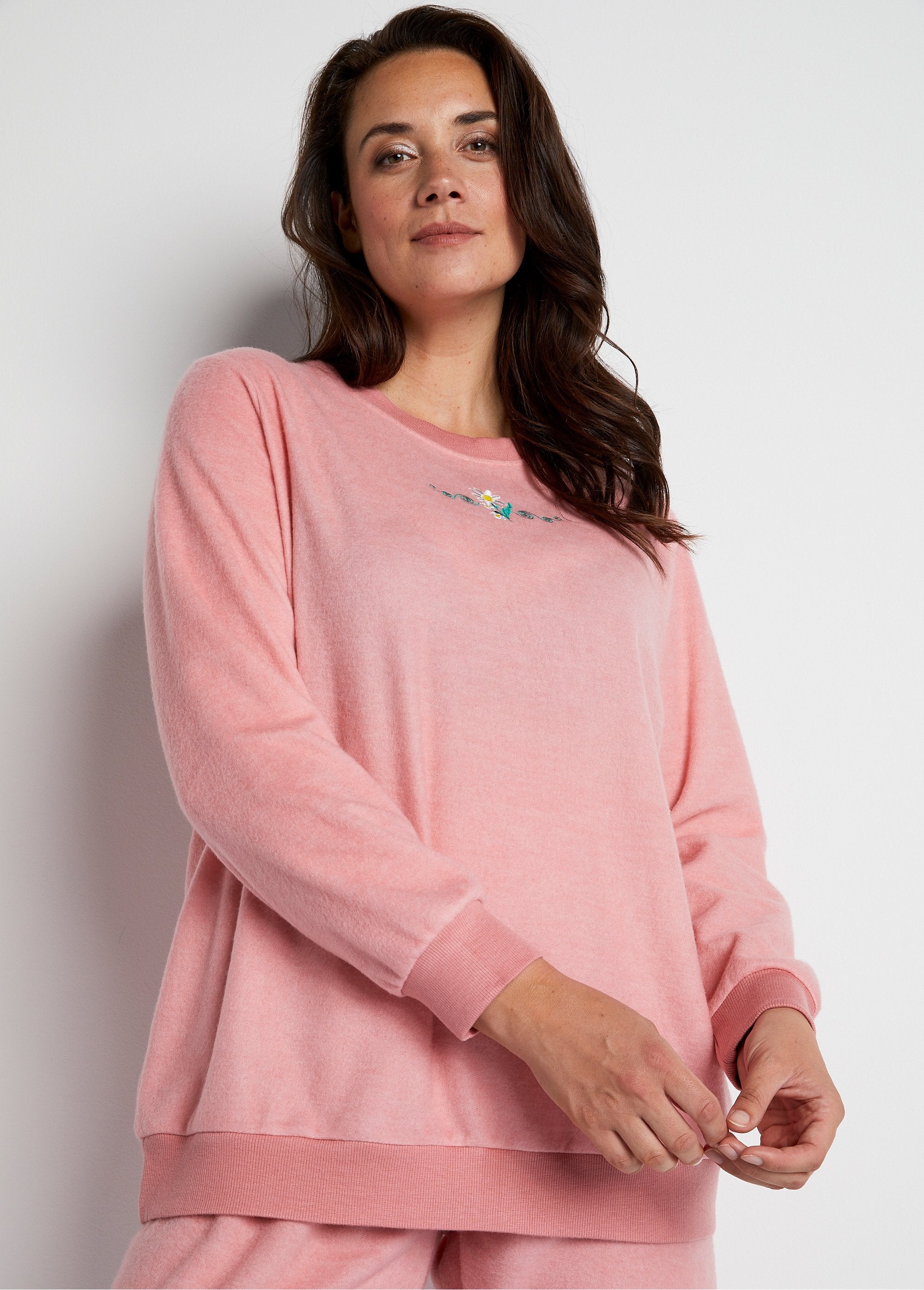 Warm_courtelle®_pajamas_Old_pink_FA2_curvy