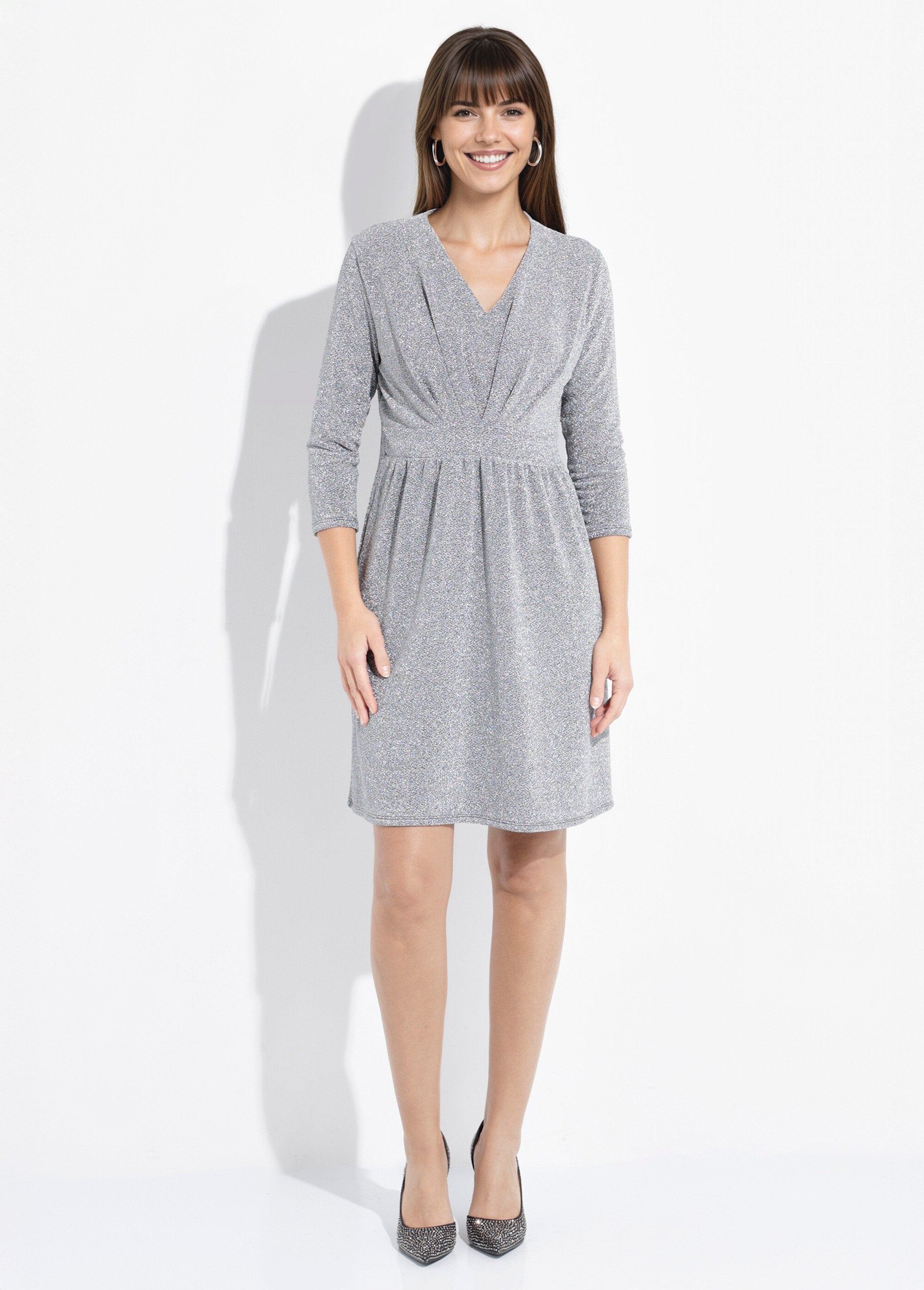 Chic_short_dress_in_metallic_knit_Money_FA1_slim