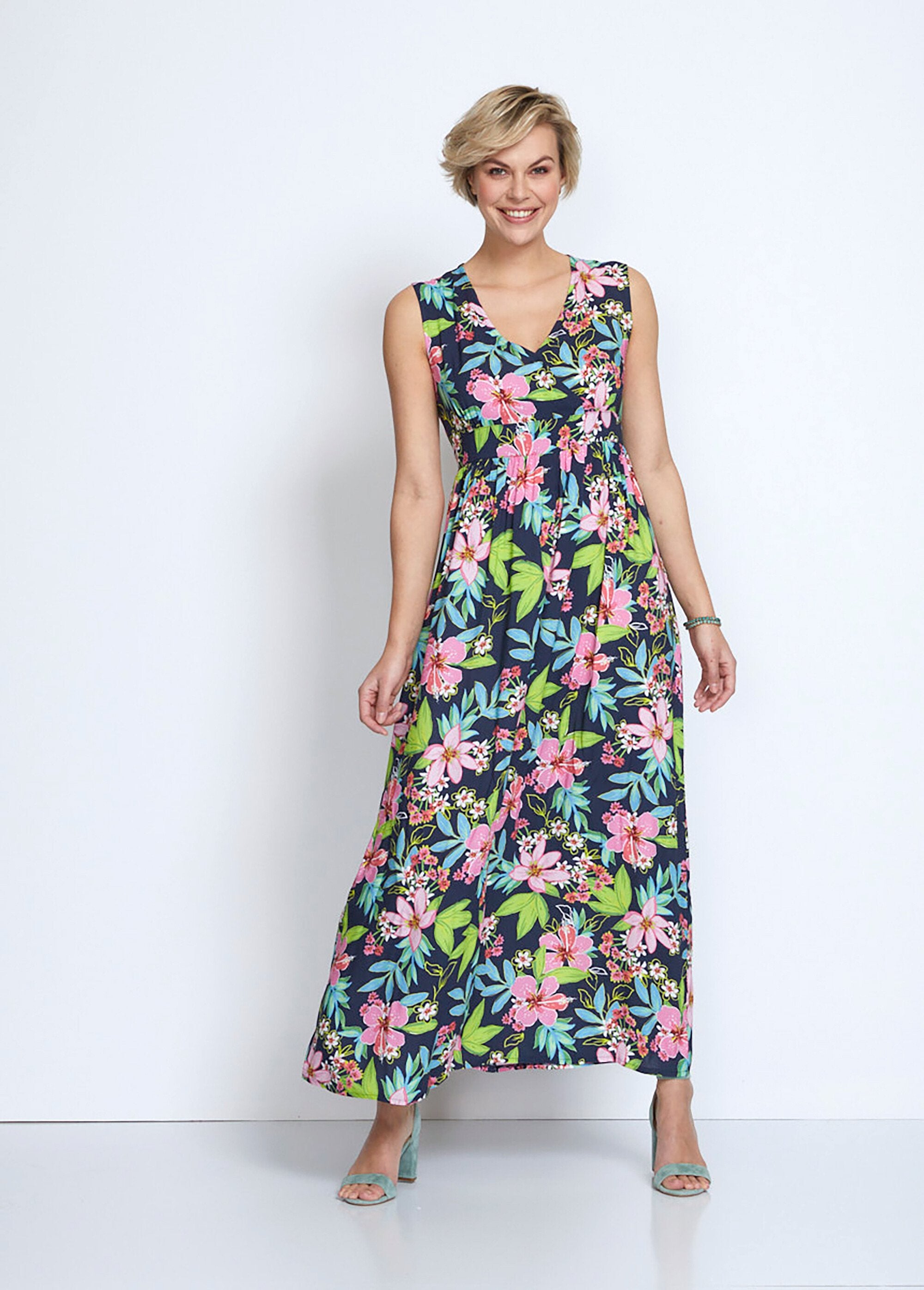 Long_dress_with_wrap_effect_neckline_Navy_and_pink_FA1_slim