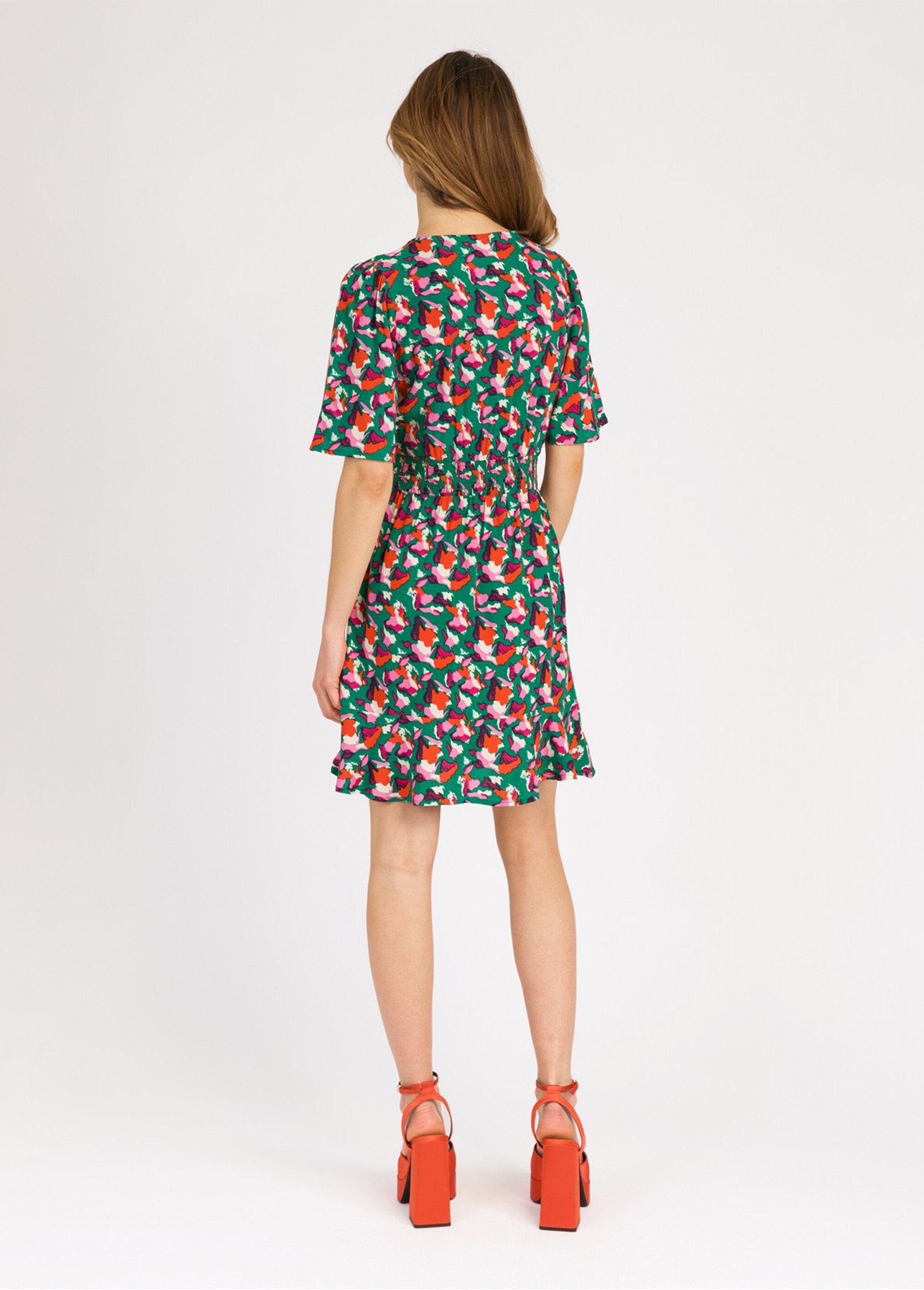 Short_patterned_dress_with_elasticated_waist_Green_prints_DO1_slim