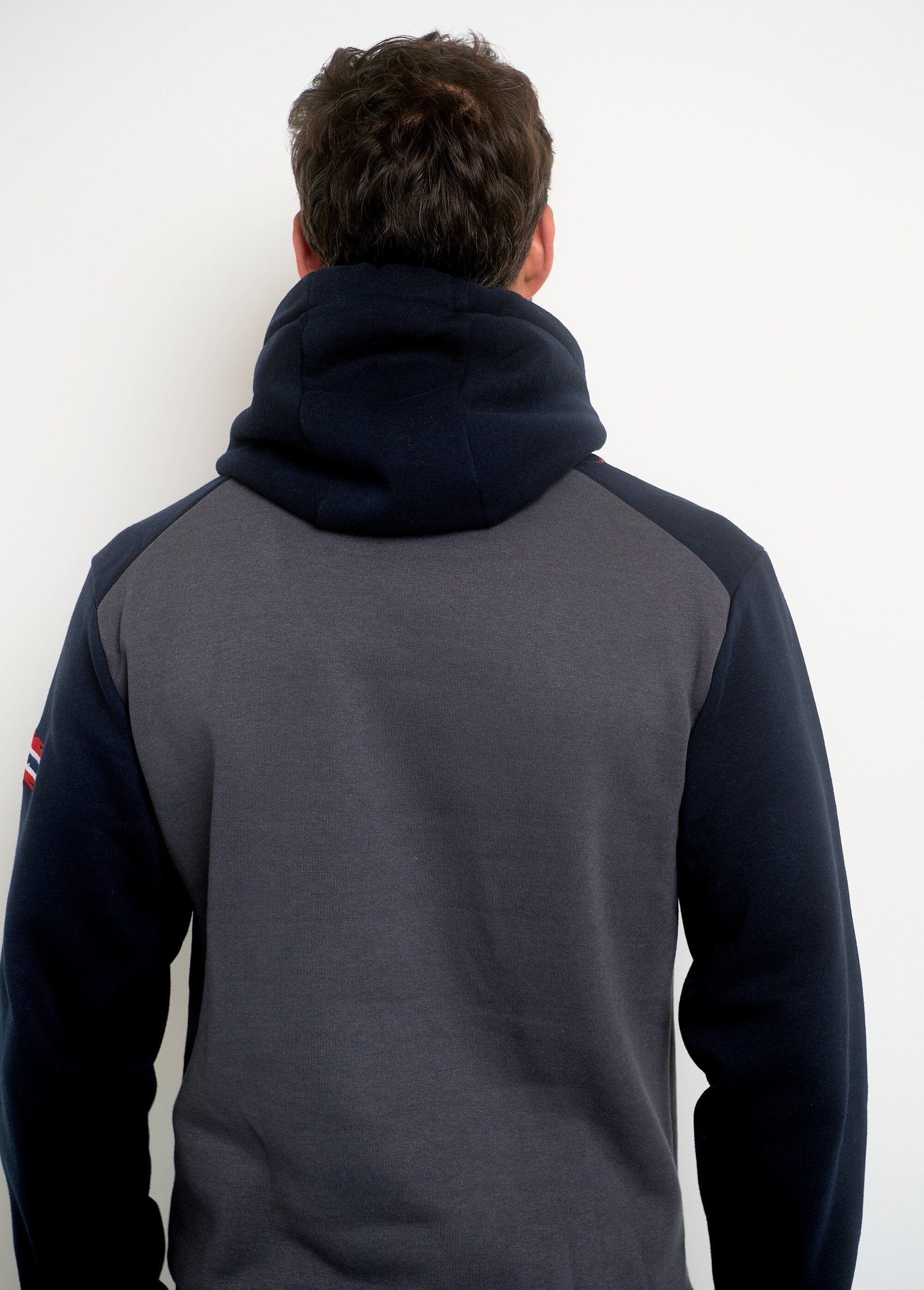 Vintage_Logo_Hoodie_Dark_gray_DO2_slim
