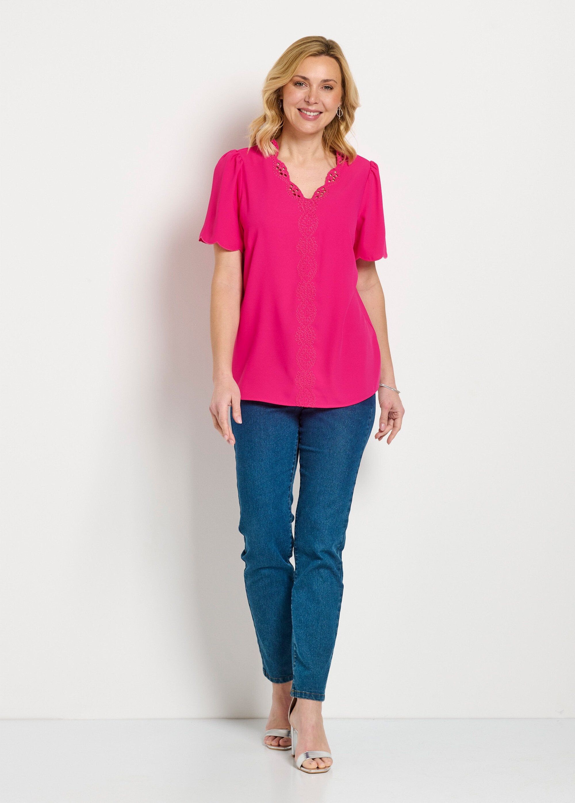 Long_embroidered_tunic_with_short_sleeves_Fuchsia_SF1_slim